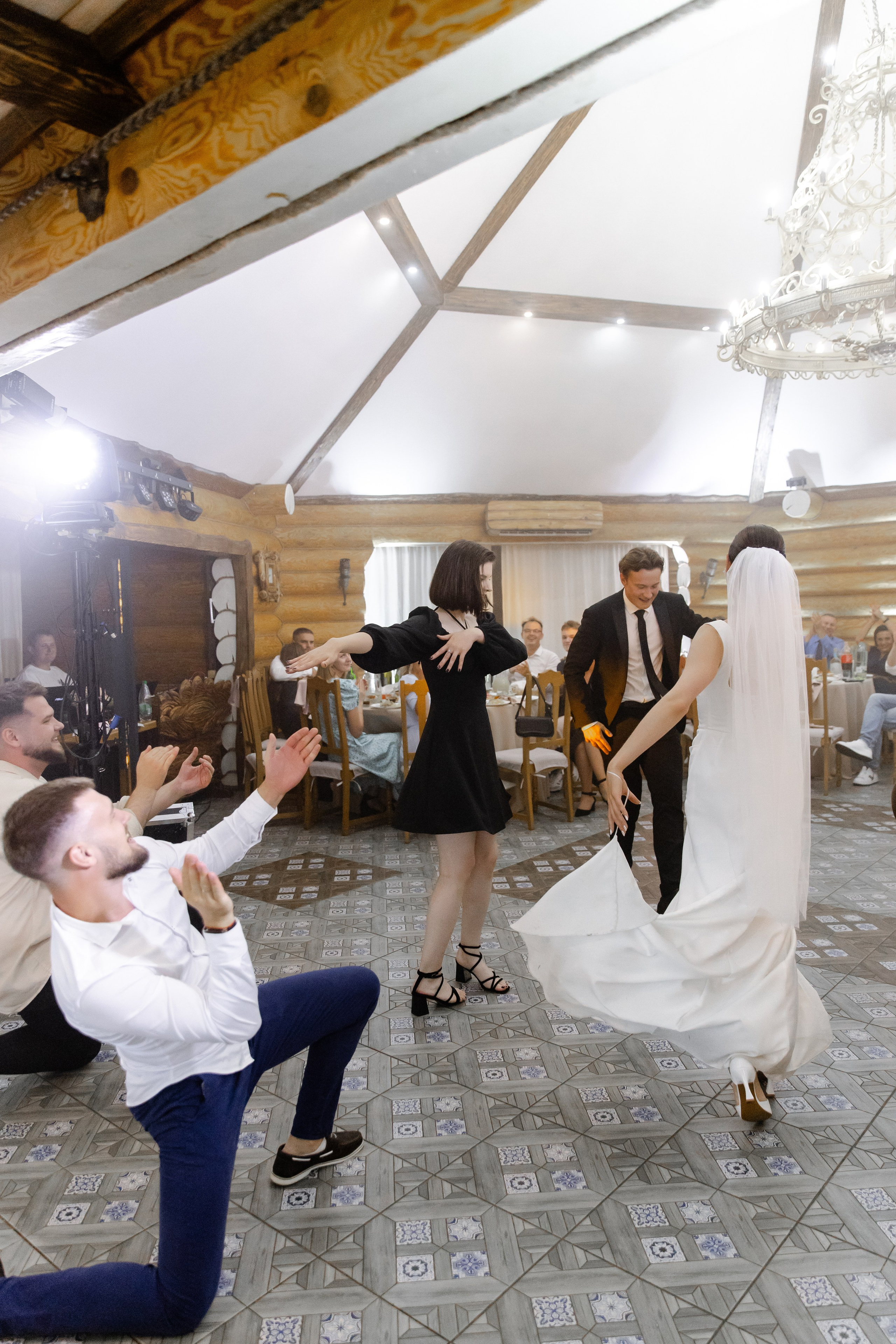 Антон и Наташа. Свадебный фотограф Анна Бабахина