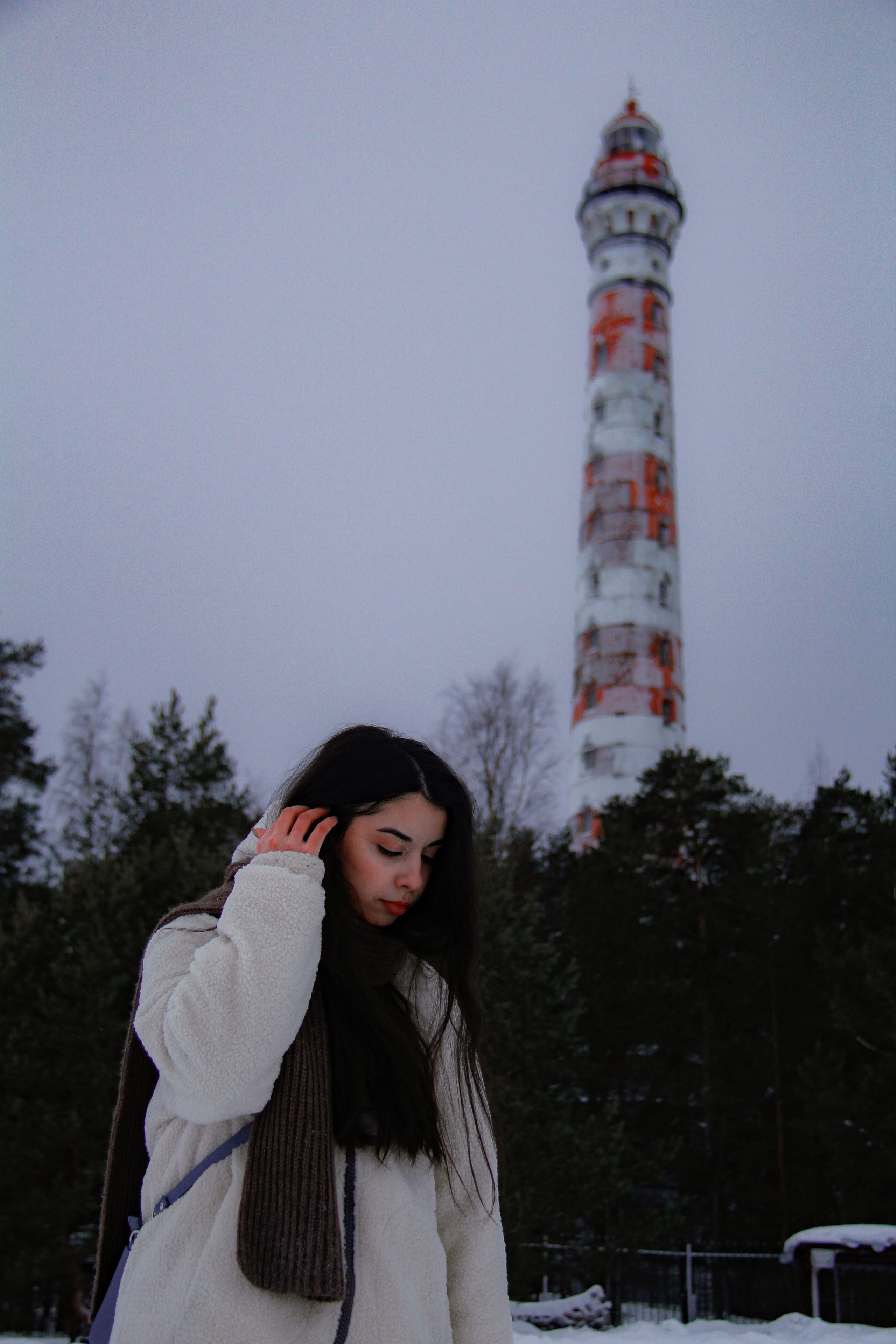 Зимние ветры дуют с озера. Натали. Janie valde |photographer & visual artist