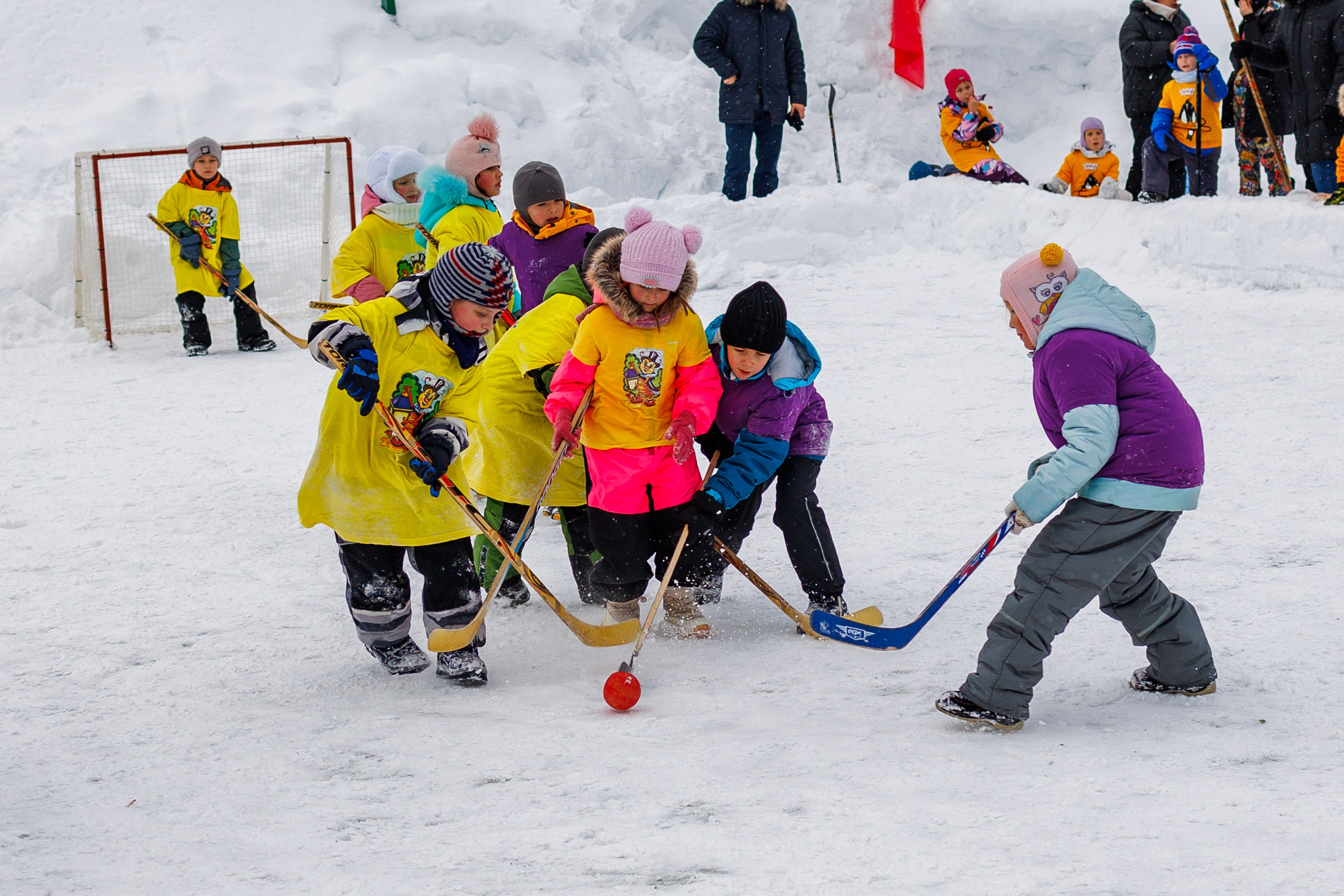 XIII чемпионат  по «ХОККЕЮ В ВАЛЕНКАХ». Свадебный, семейный и репортажный фотограф в Южно-Сахалинске Артур Петросян