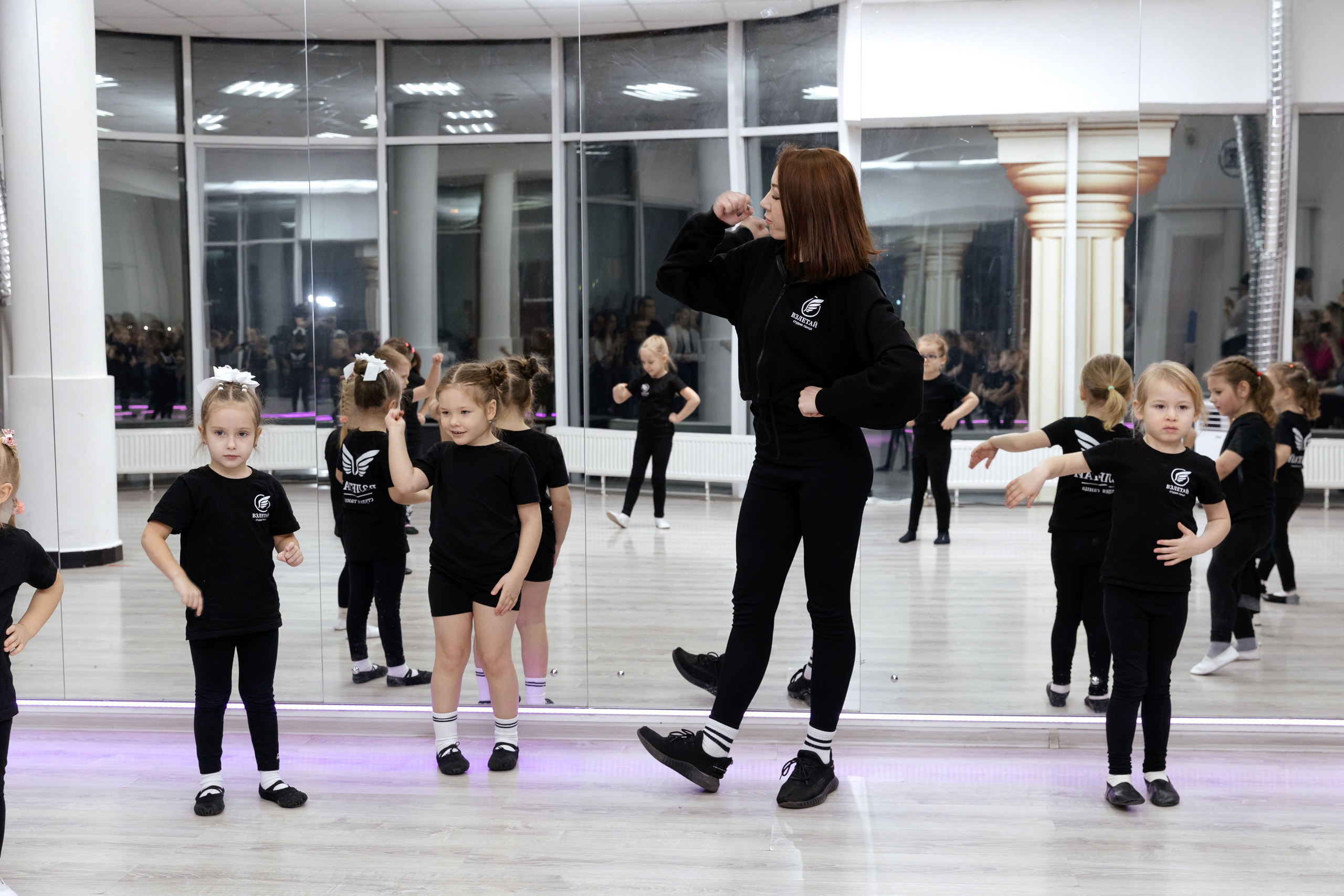 Студия «Взлетай». Открытый урок. Семейный фотограф — Макс Белогрудов