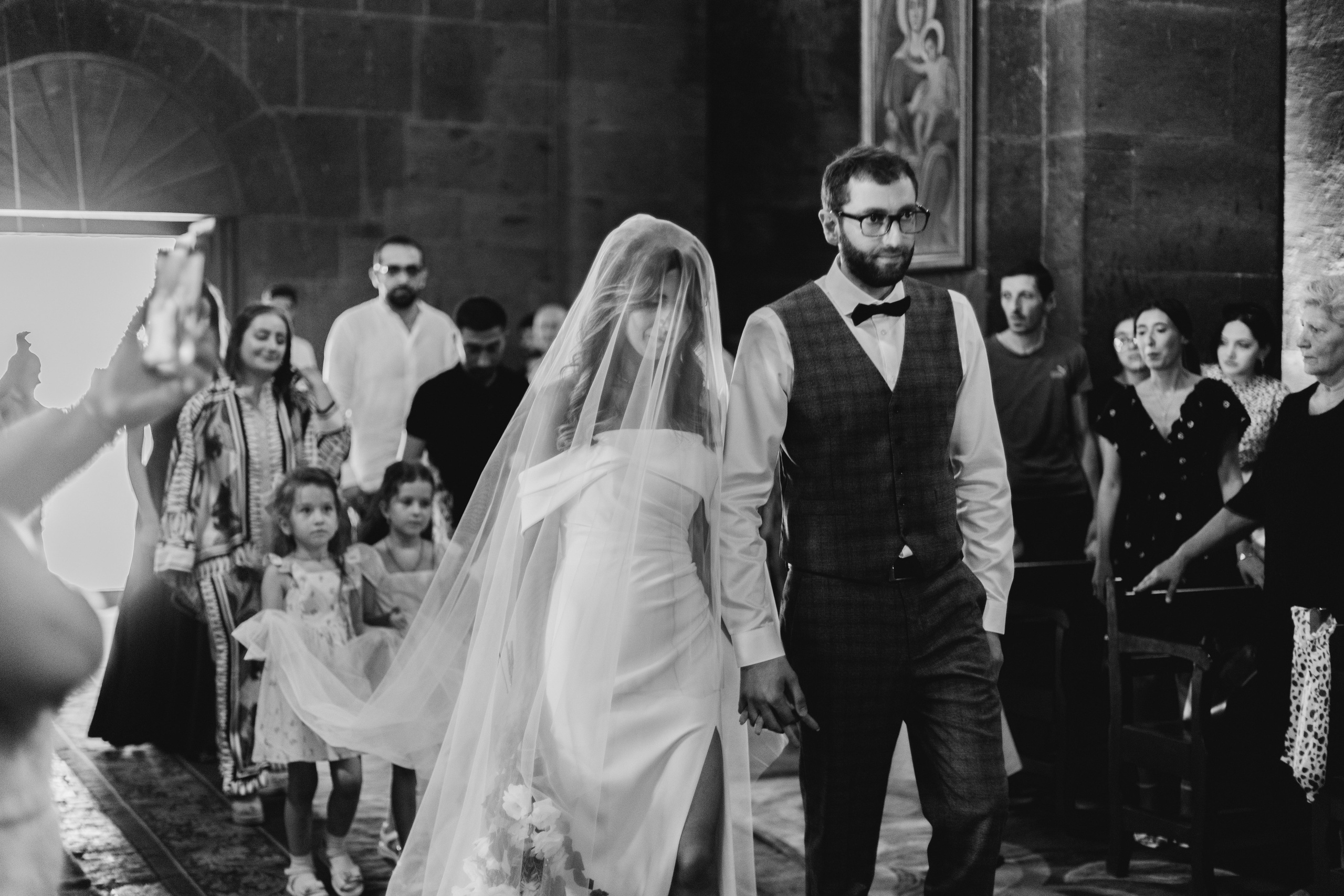 Свадьба Мери и Арама в храме Мухни. Фотограф в Армении Женя Гилевич