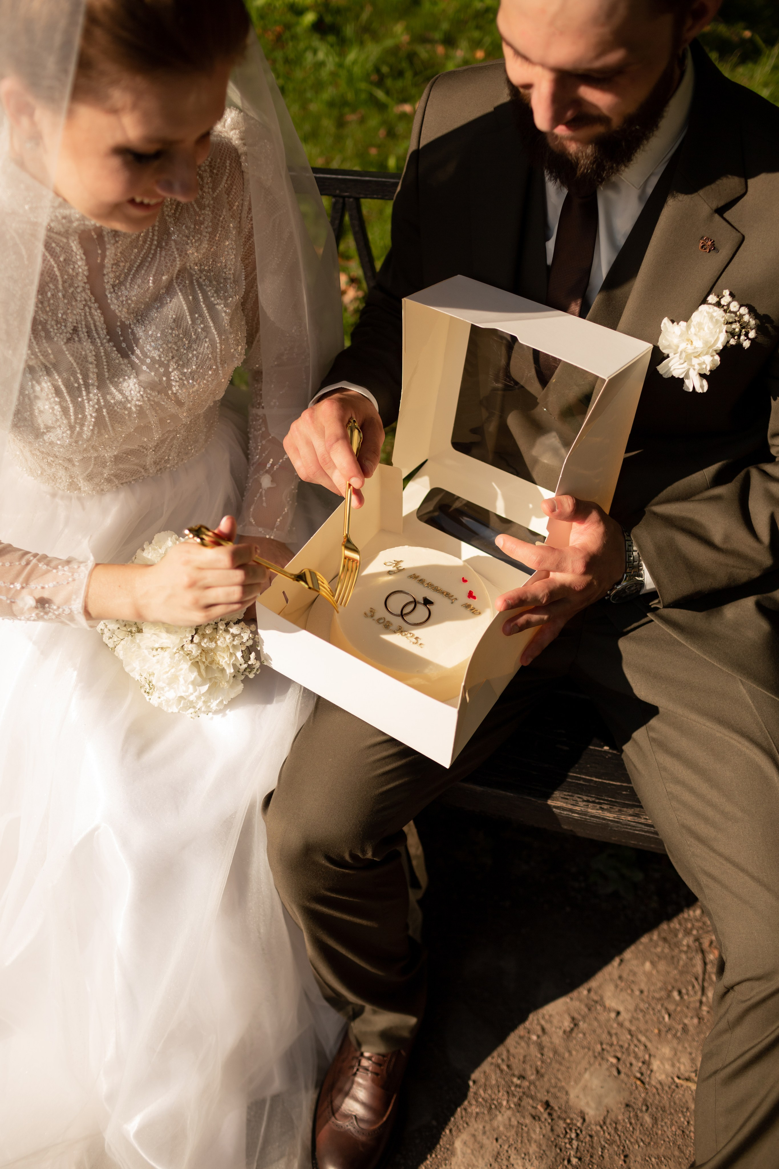 Свадебная фотопрогулка в Петербурге. Свадебный фотограф Кирилл Белый