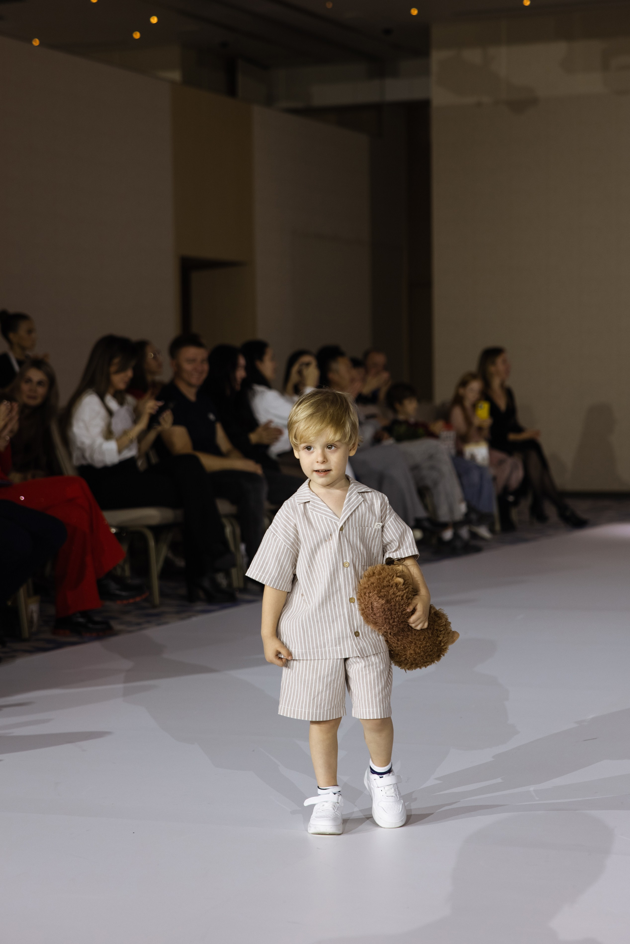 Fashion Show. Модельное Агентство Alma Model Management