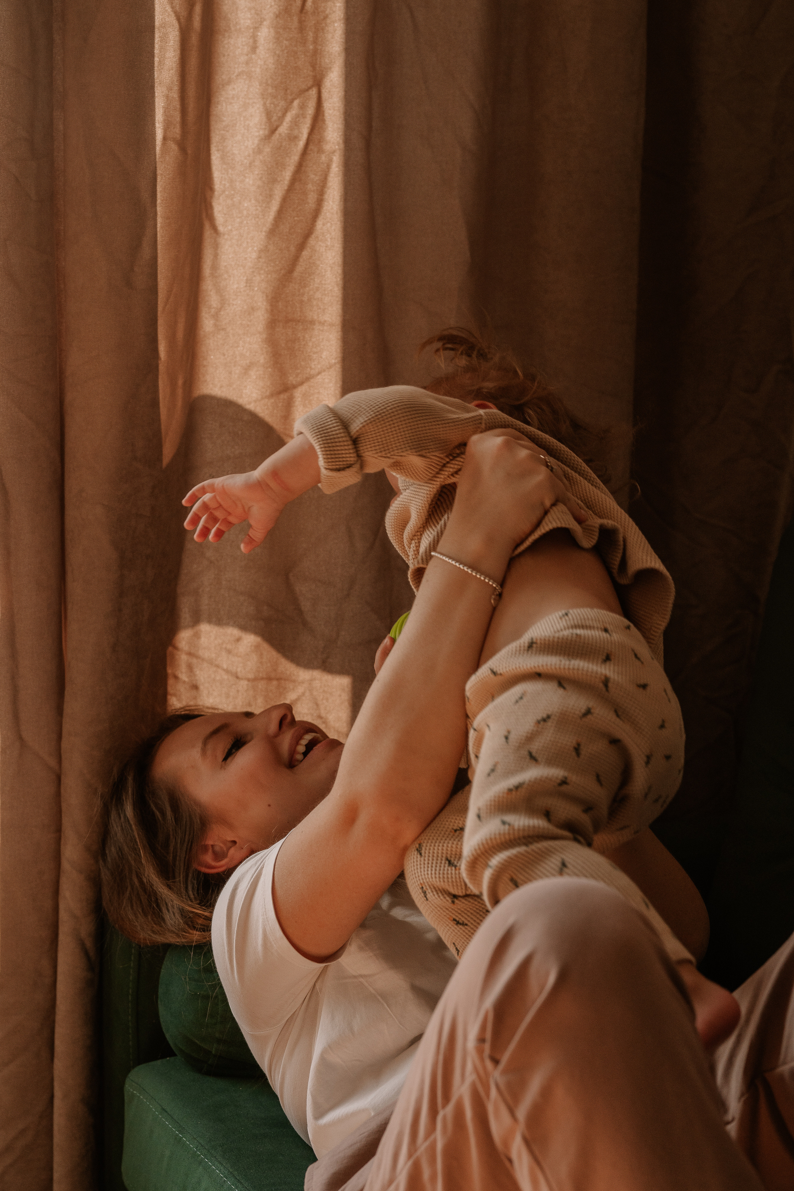 HOME. Искренний фотограф