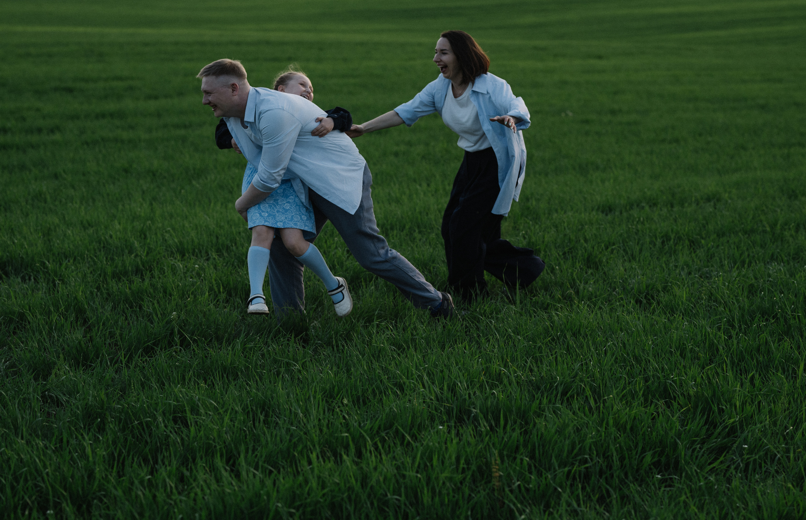 Поля, Маша и Дима. Искренний фотограф