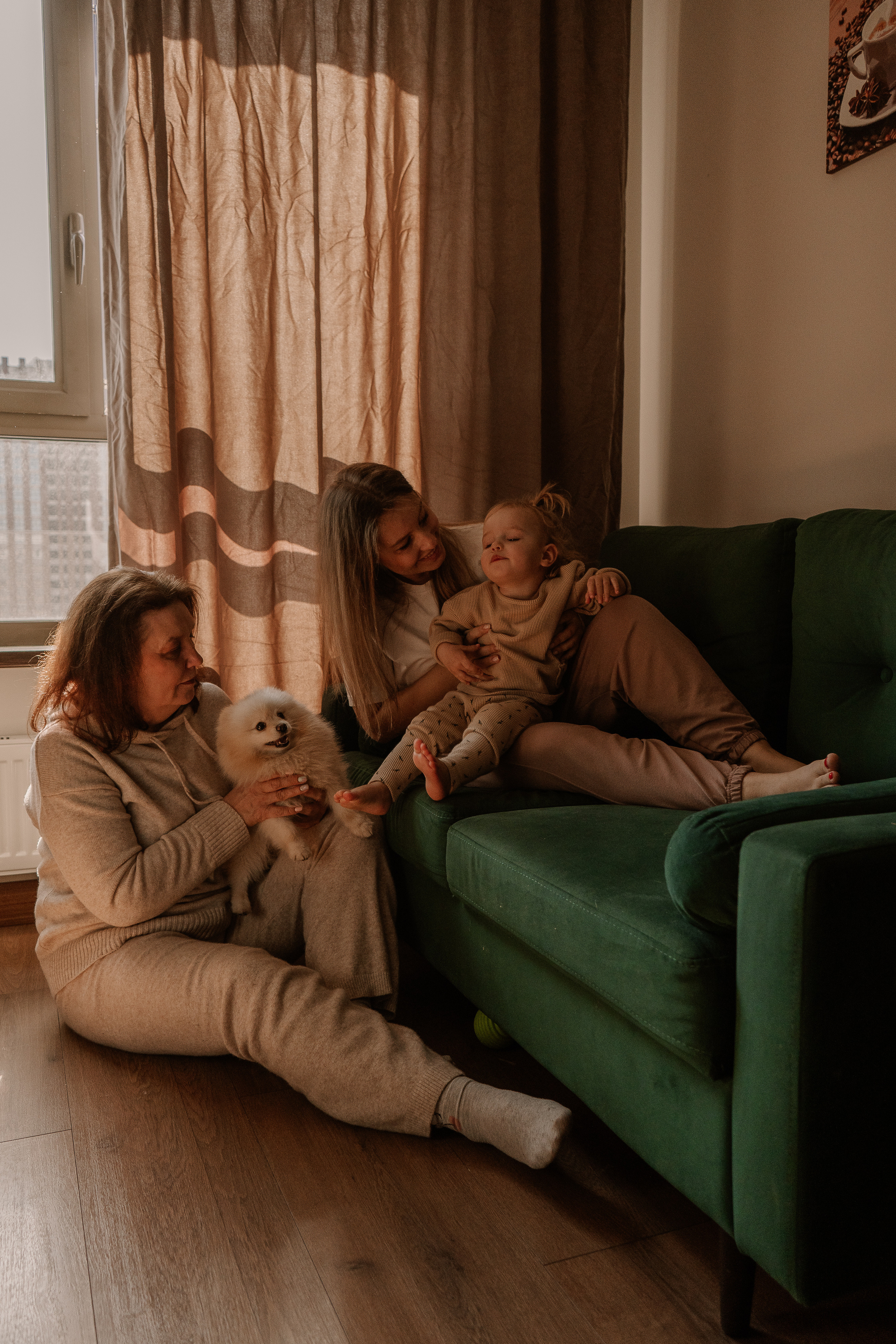 HOME. Искренний фотограф