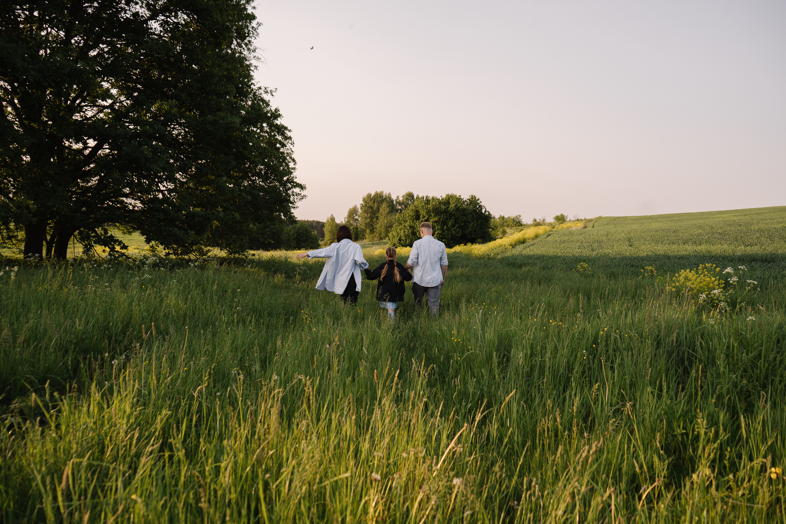 Поля, Маша и Дима. Искренний фотограф