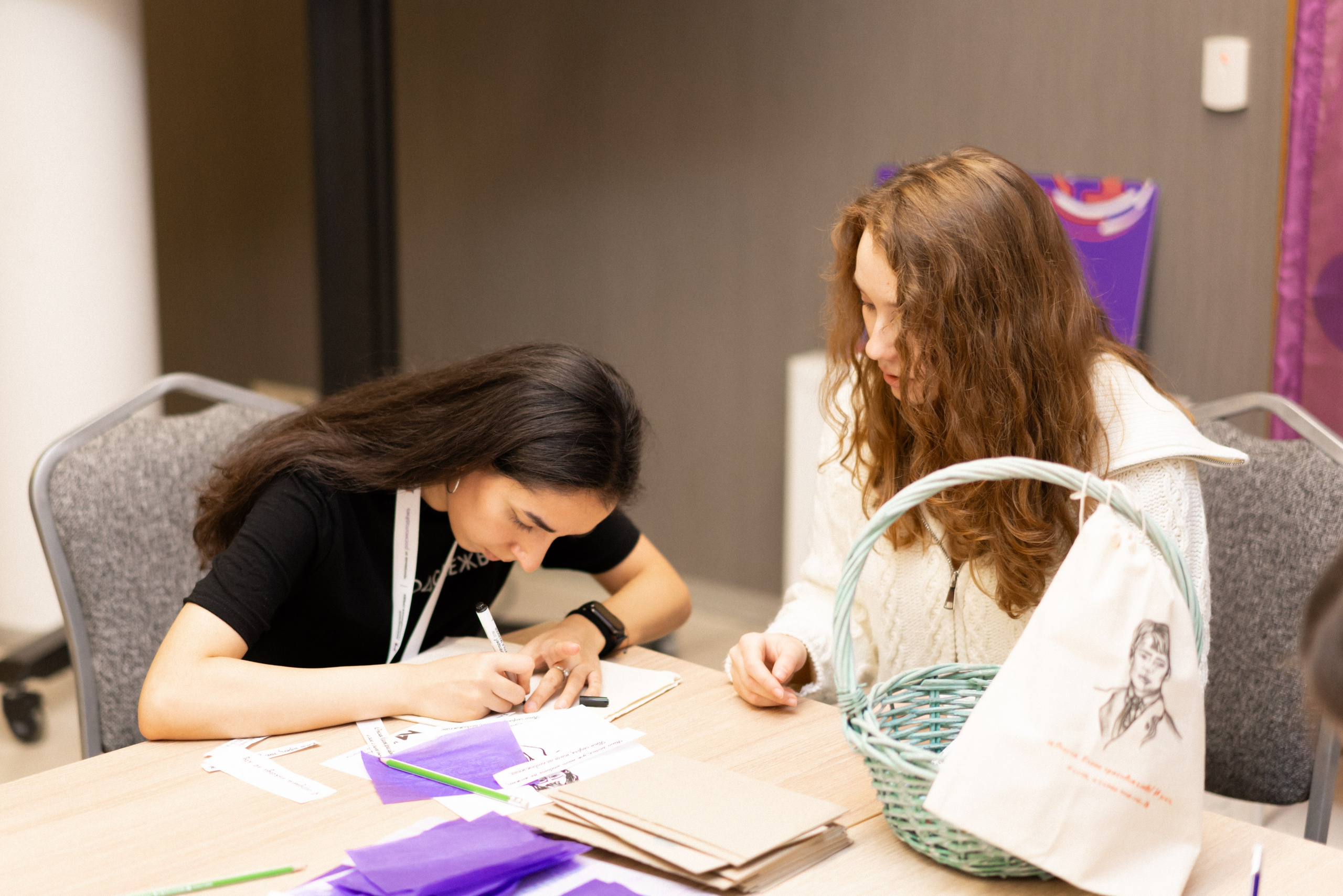 Окружной семинар в сфере профилактики от Росмолодежи в Амаксе 2024. Фотограф Надежда Погребняк | Рязань | Москва