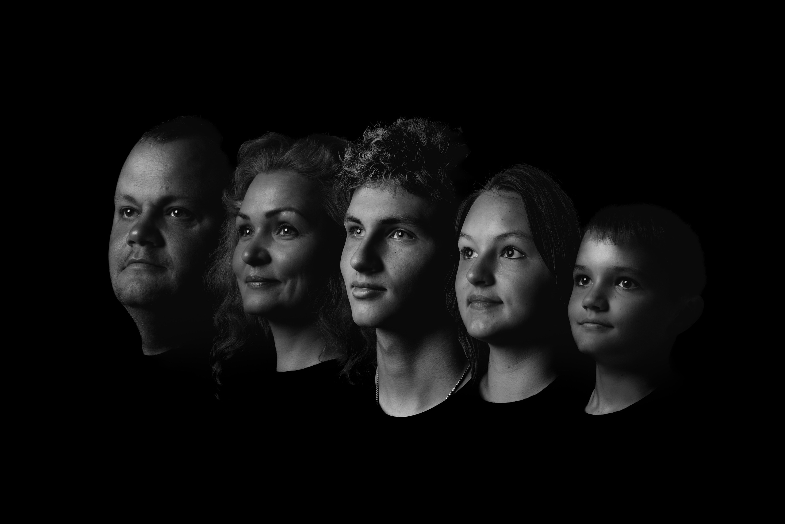 Семейный фотограф Жуковский. Фотосессия в студии с мужем в Жуковском и Раменском, Чулково, Кратово, Москве. Лиза Кутанина — семейный фотограф и фотограф беременных в Жуковском