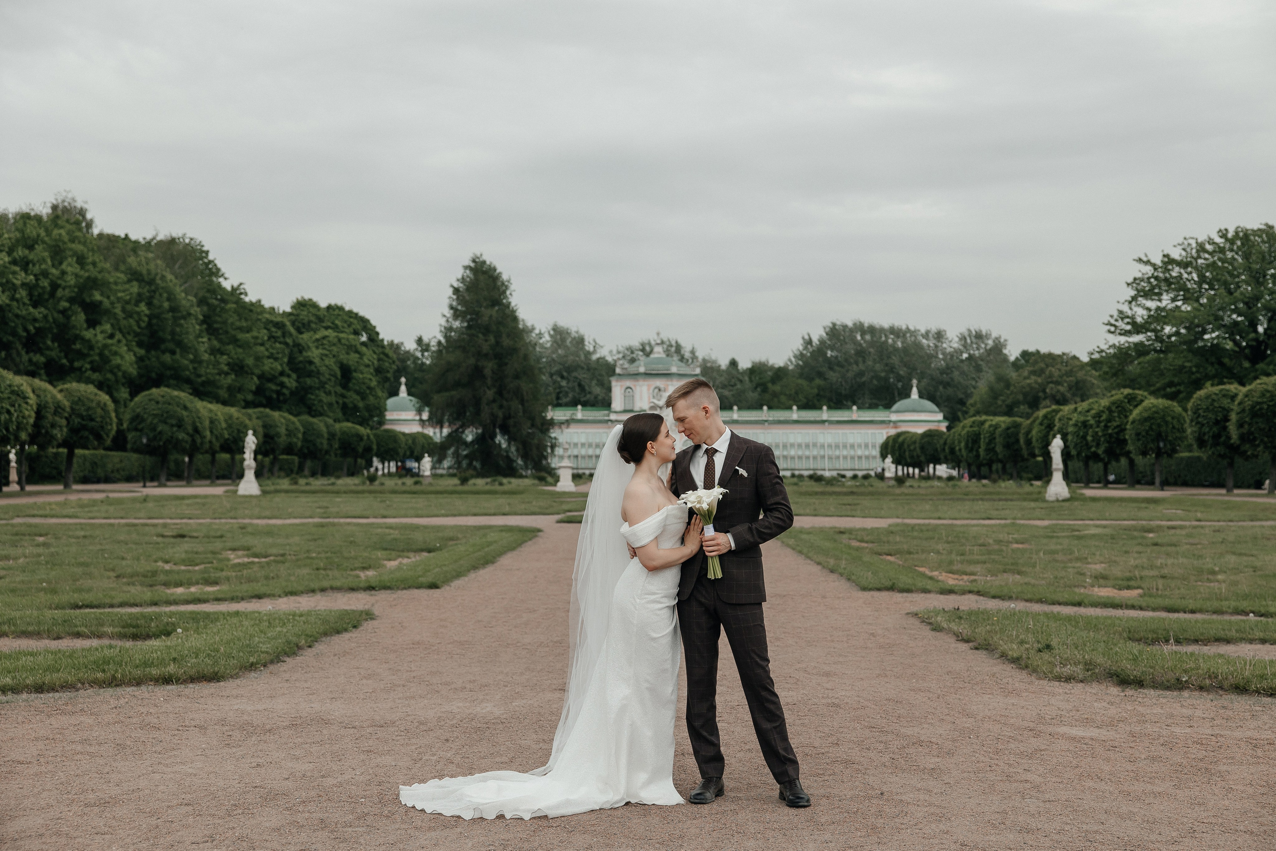 Свадебная фотосессия в Усадьбе Кусково