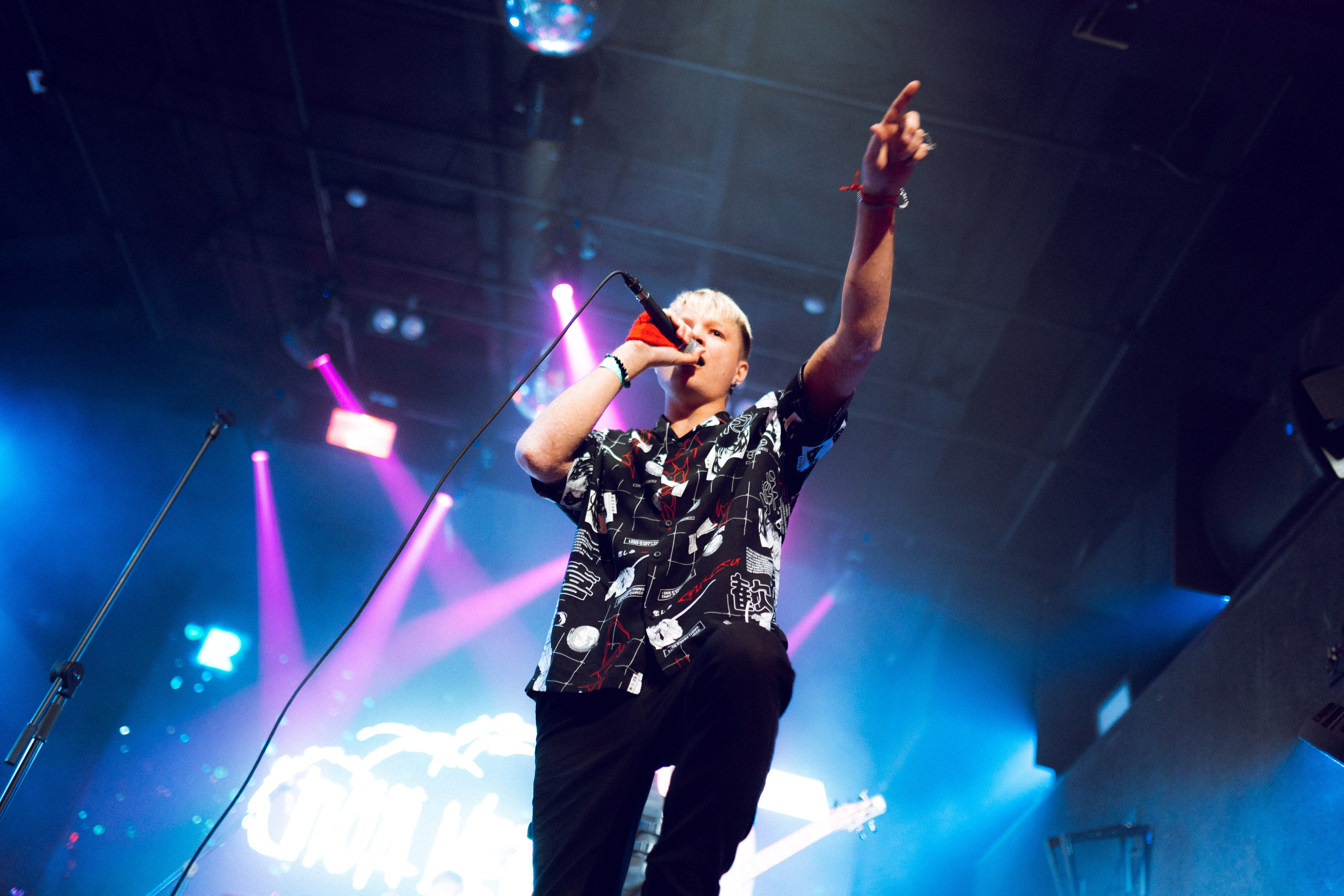 «Под небом» (Клуб Pravda) 25.05.2024. Максим Яковлев — фотограф в Москве