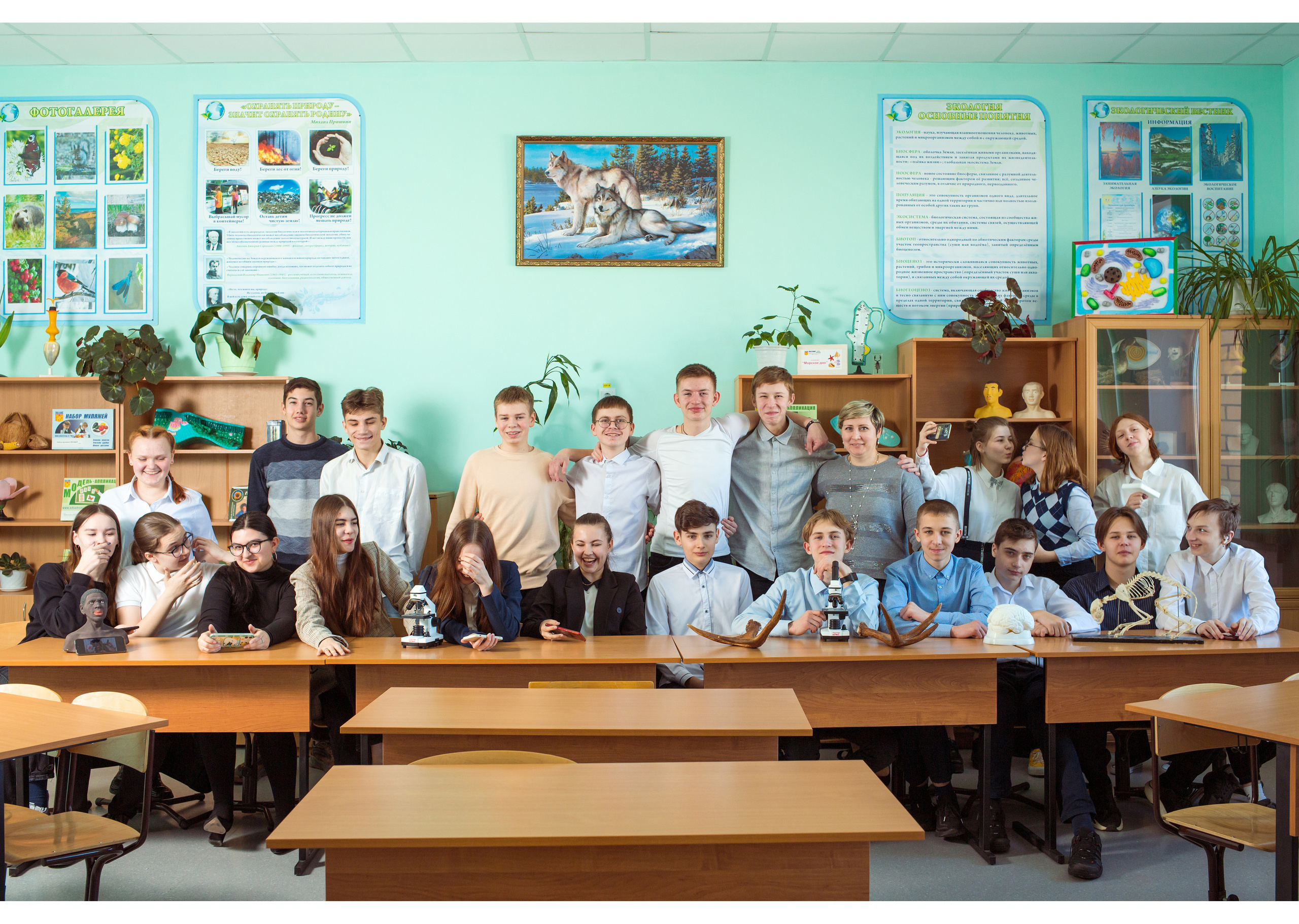 Школьные фотоальбомы для выпускников "Стандарт". Фотограф Антонина Свешникова. ВЫПУСКНЫЕ ФОТОКНИГИ для детских садов и школ. Москва, Владимир