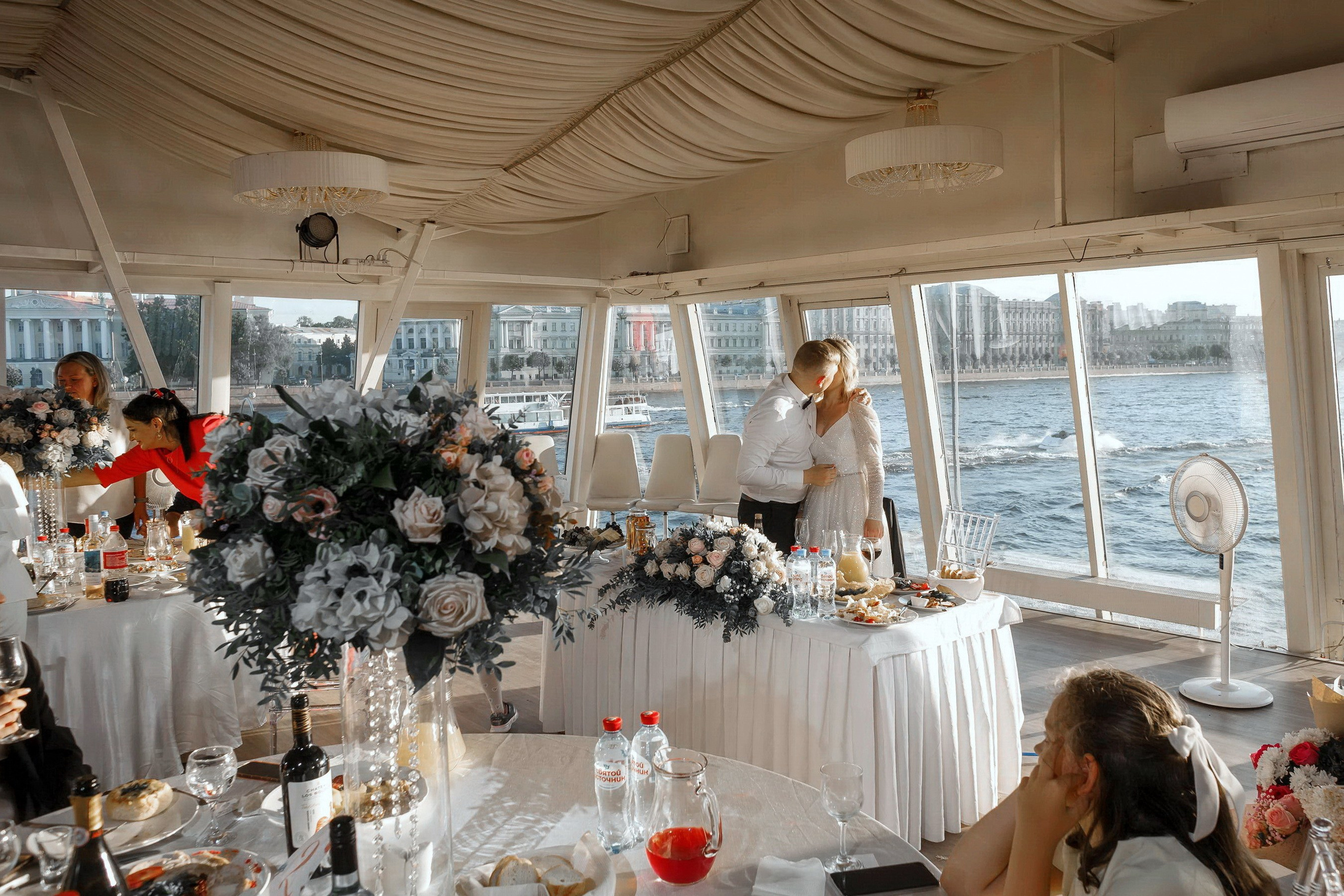 Венчание и свадьба. Свадебный фотограф Игорь Брундасов 8PHOTO на свадьбу венчание загс СПб