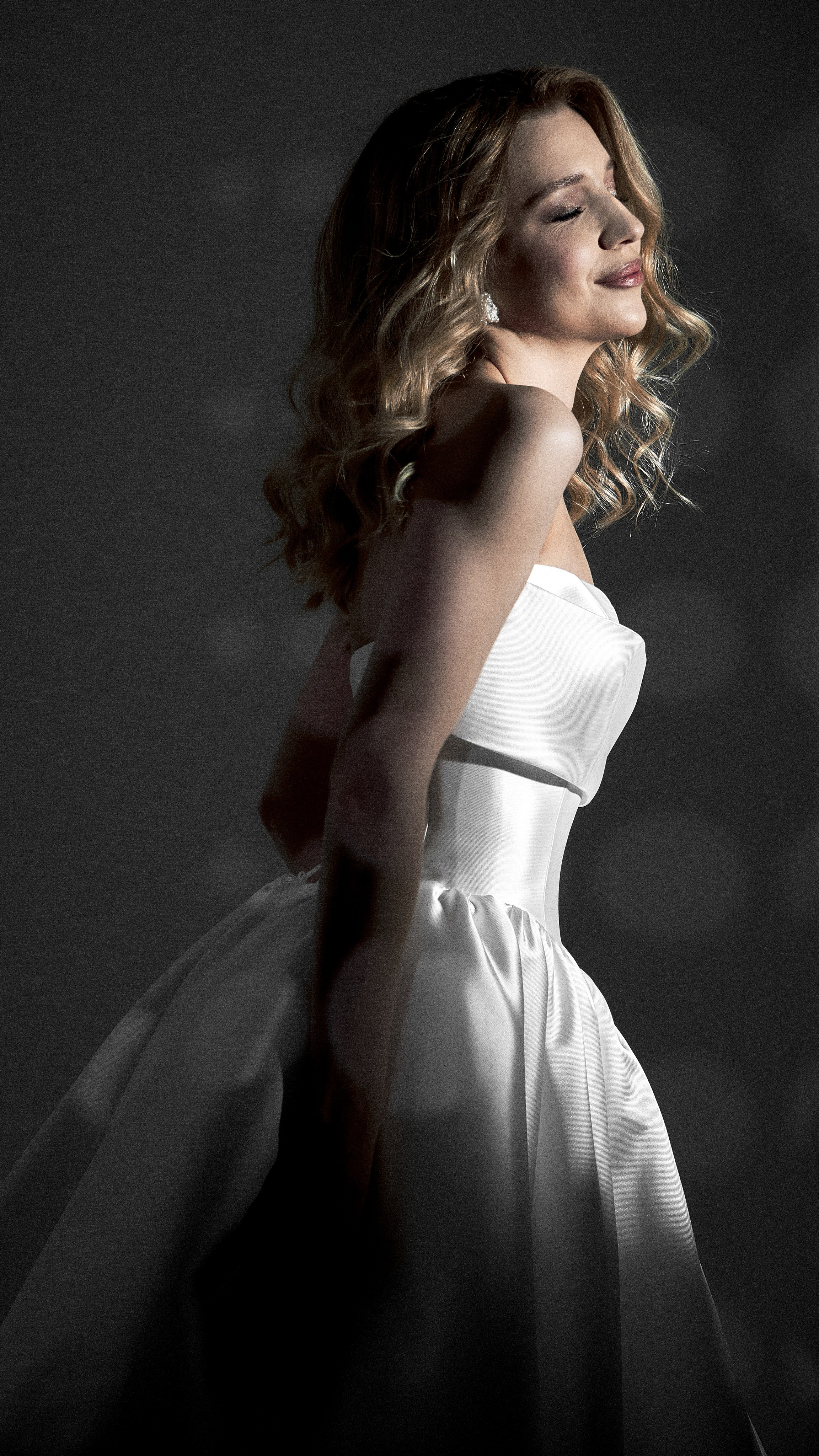 Невеста. Я  фотограф. Работаю в городе Москва,