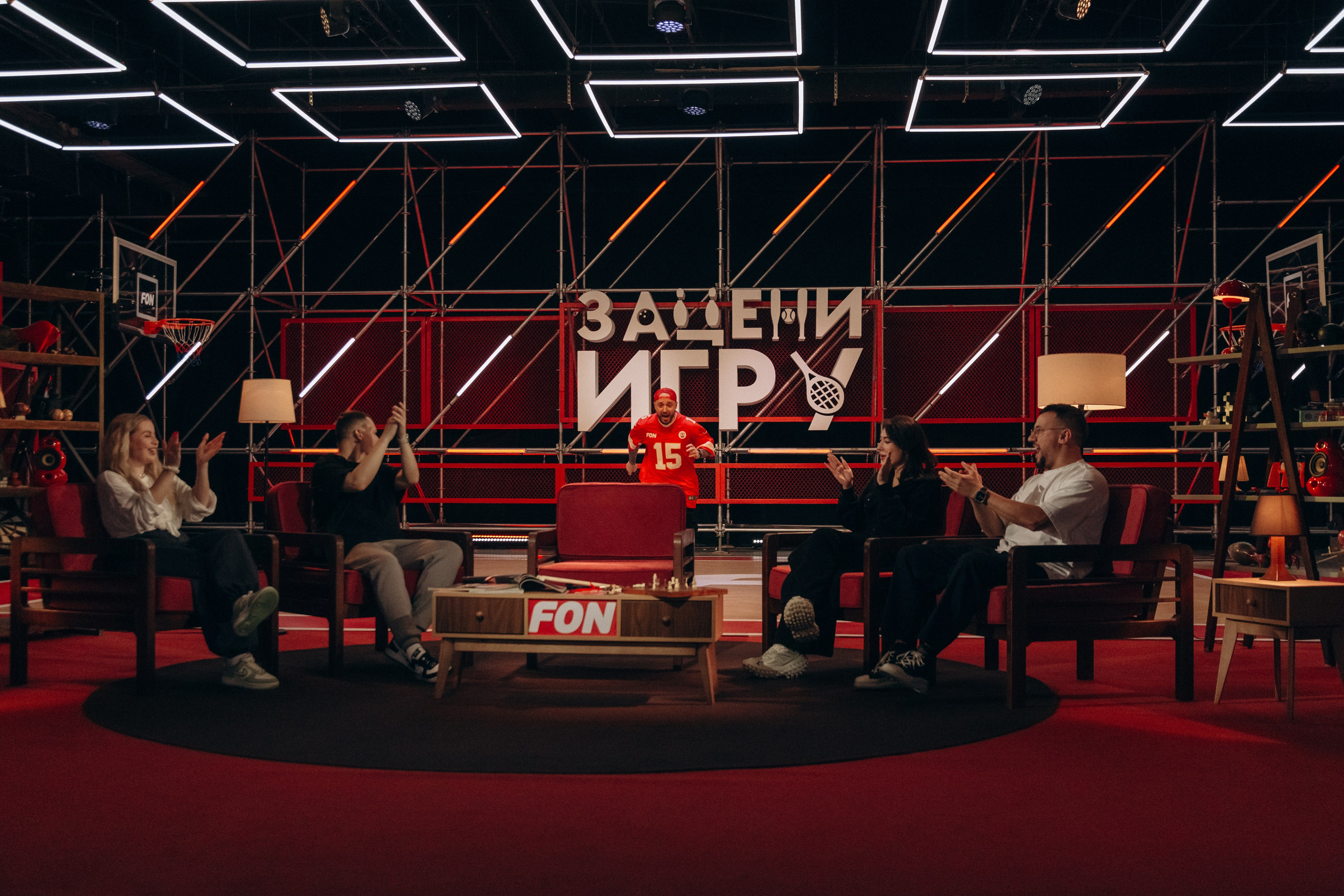 Зацени Игру. Олег Левин — профессиональный концертный и бэкстейдж фотограф в Москве