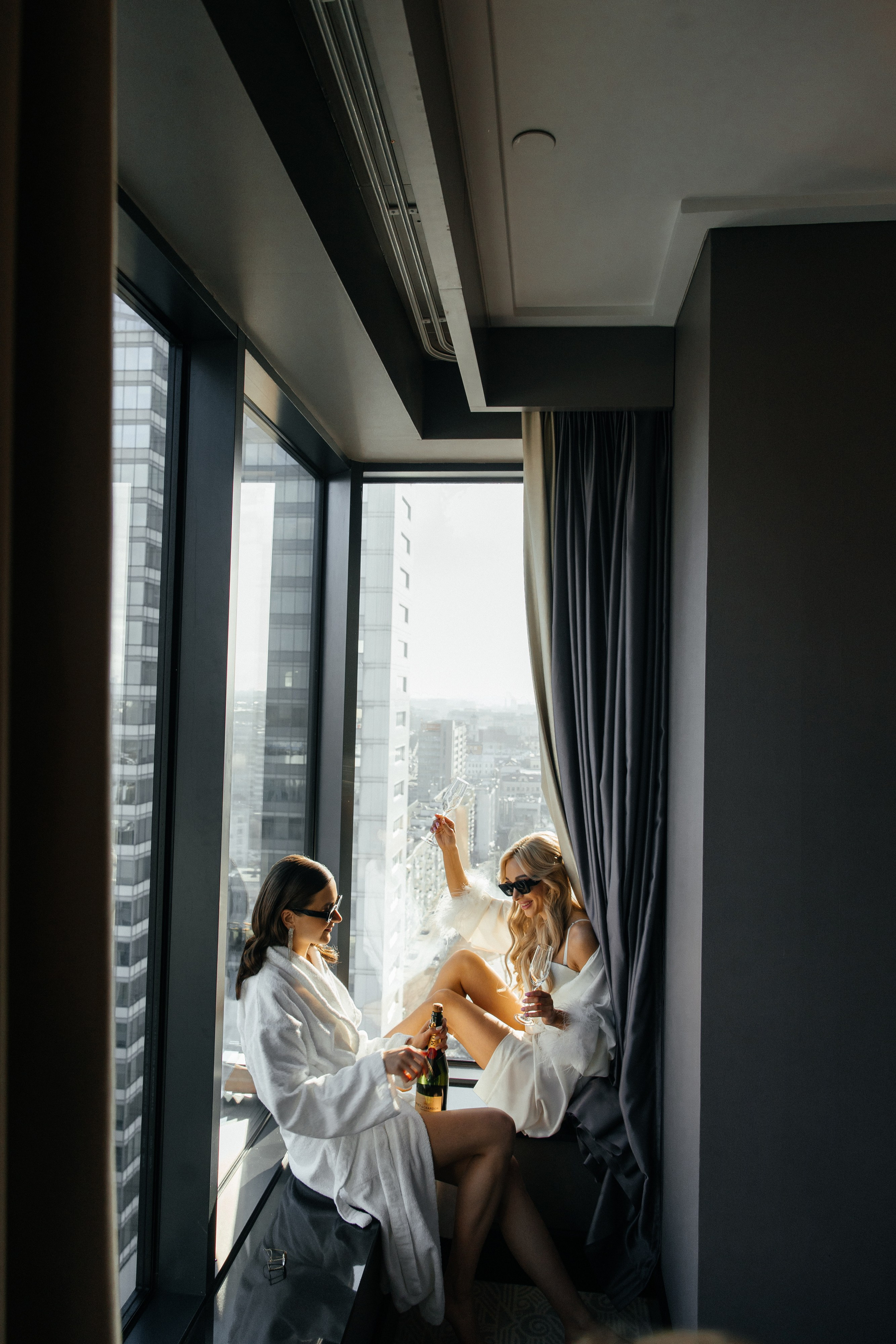 Юлия и Андрей | Свадебный день на 9 человек. Свадебный фотограф Минск РБ