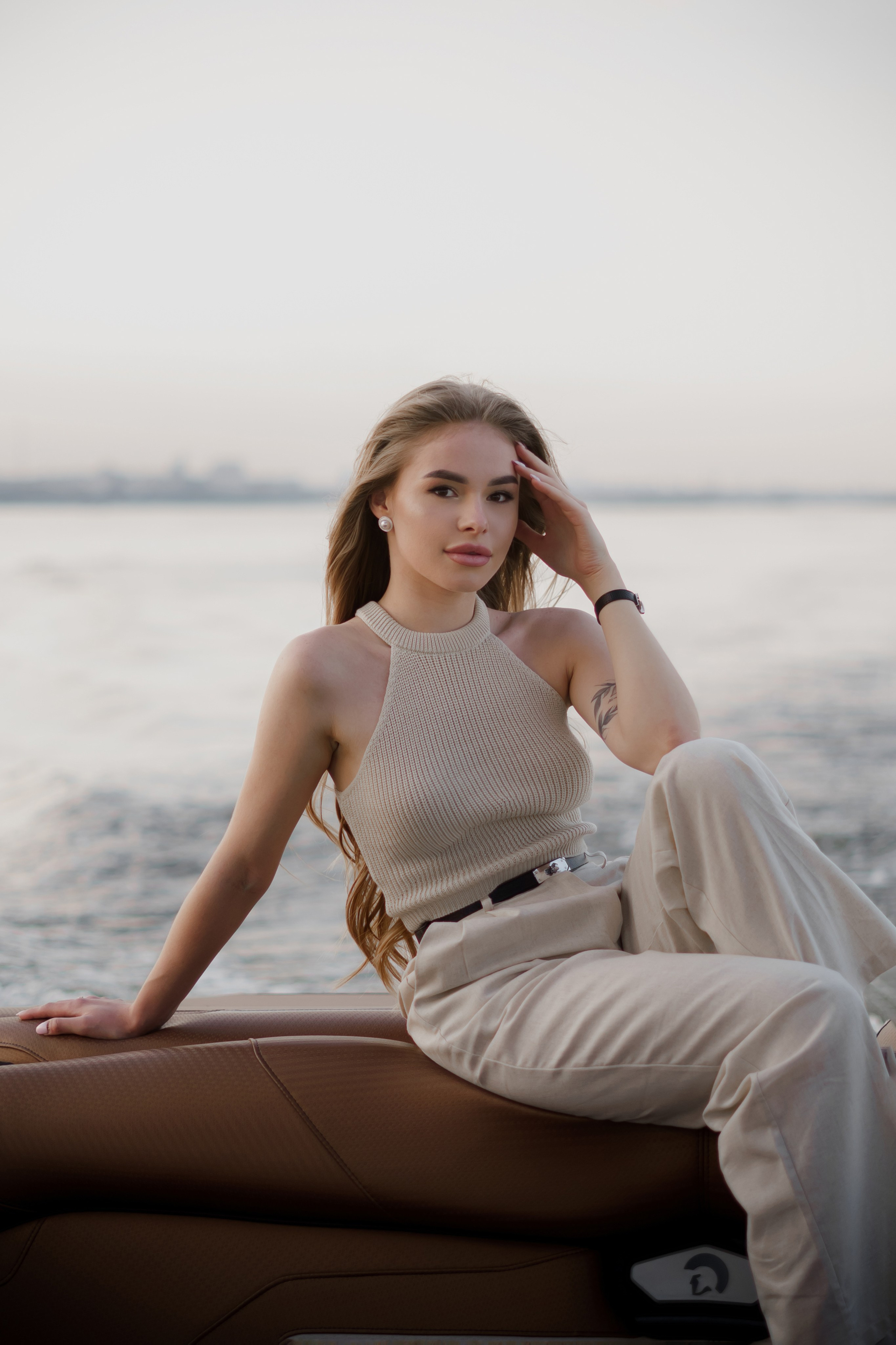 Рома и софа. Фотограф Валерия Крахмалева