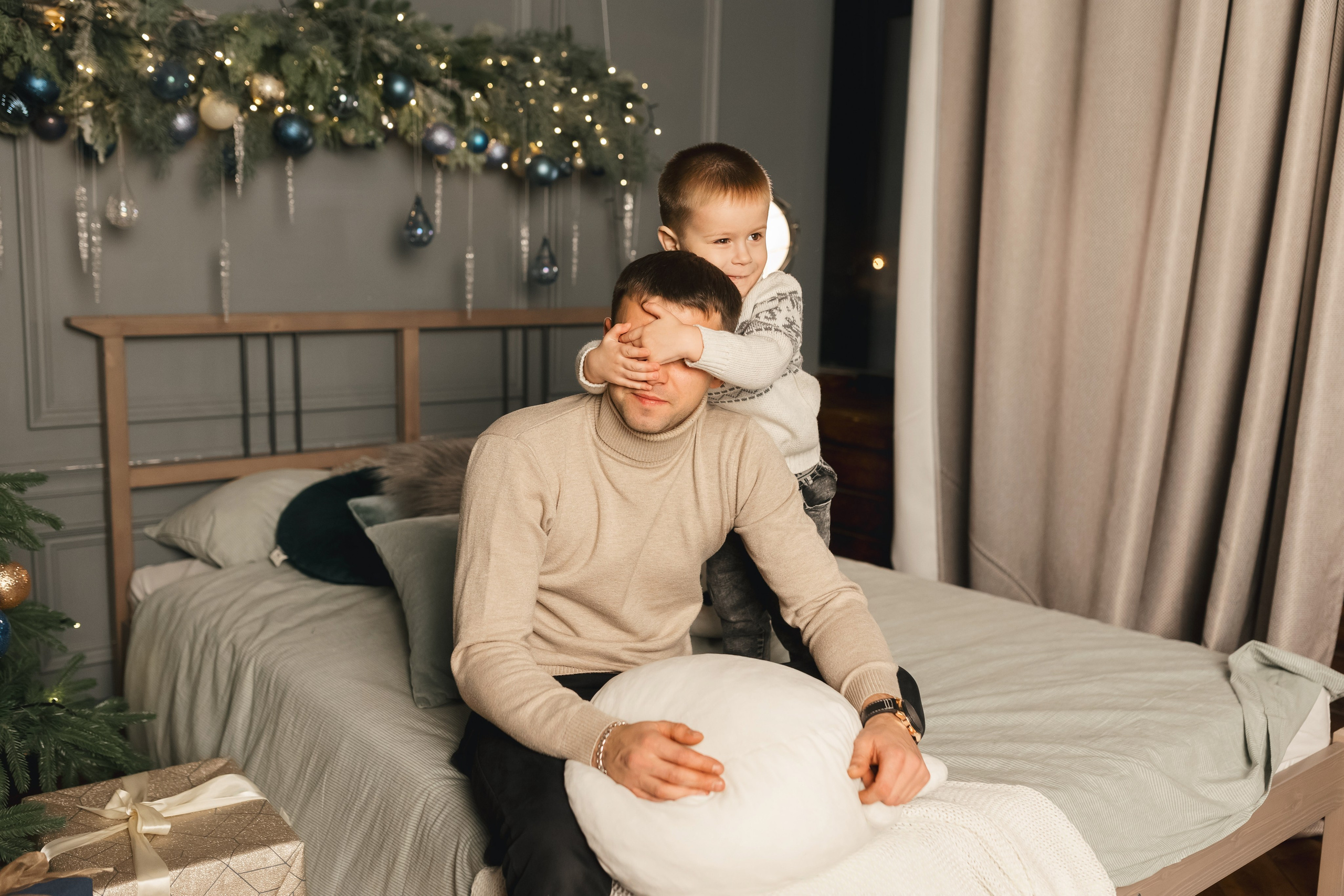 Семейная новогодняя фотосессия в Хабаровске. Свадебный фотограф в Хабаровске