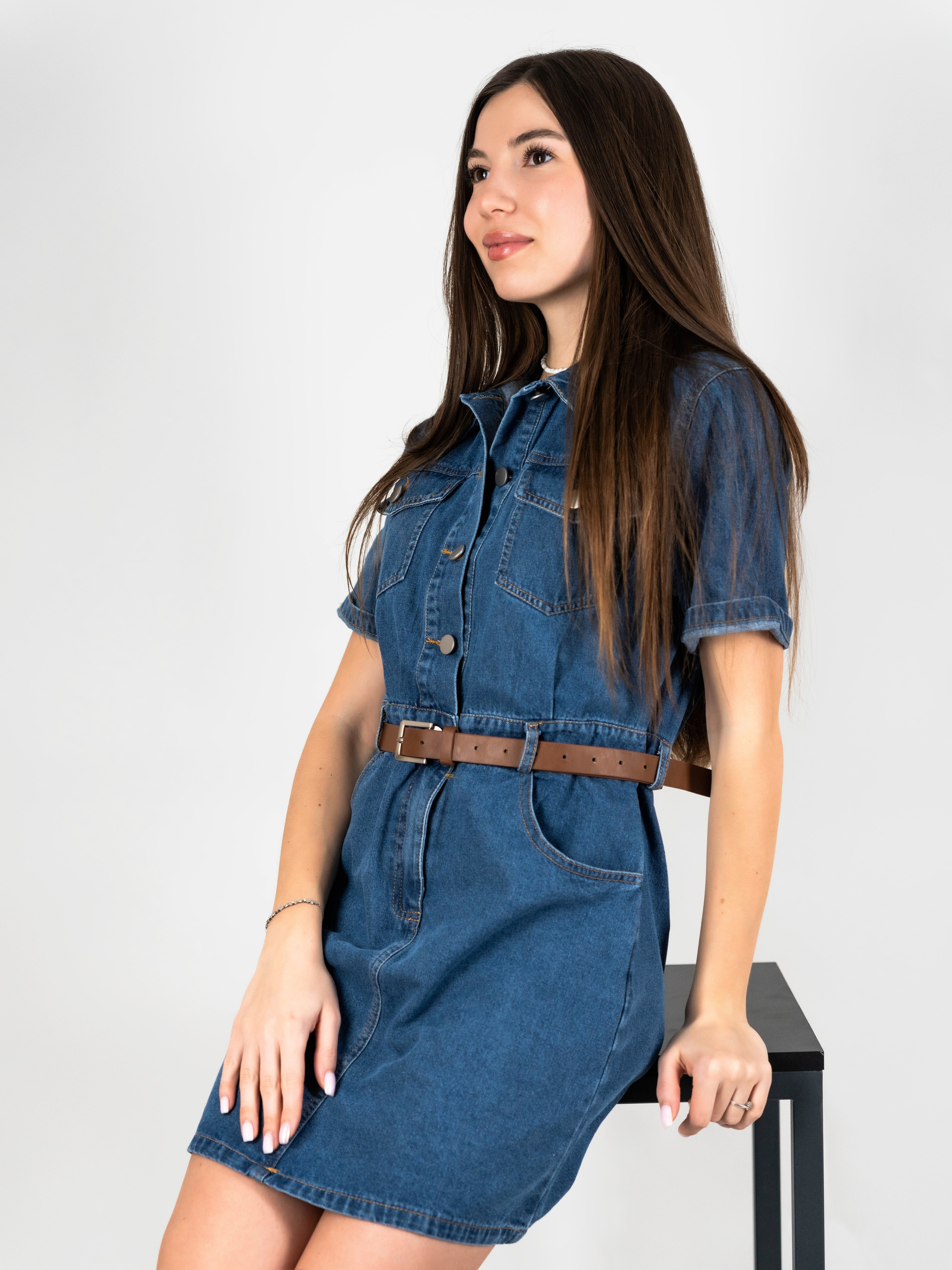 Съемка джинсового костюма для маркетплейсов. Олейник Денис — предметный фотограф, фотограф для маркетплейсов в Казани