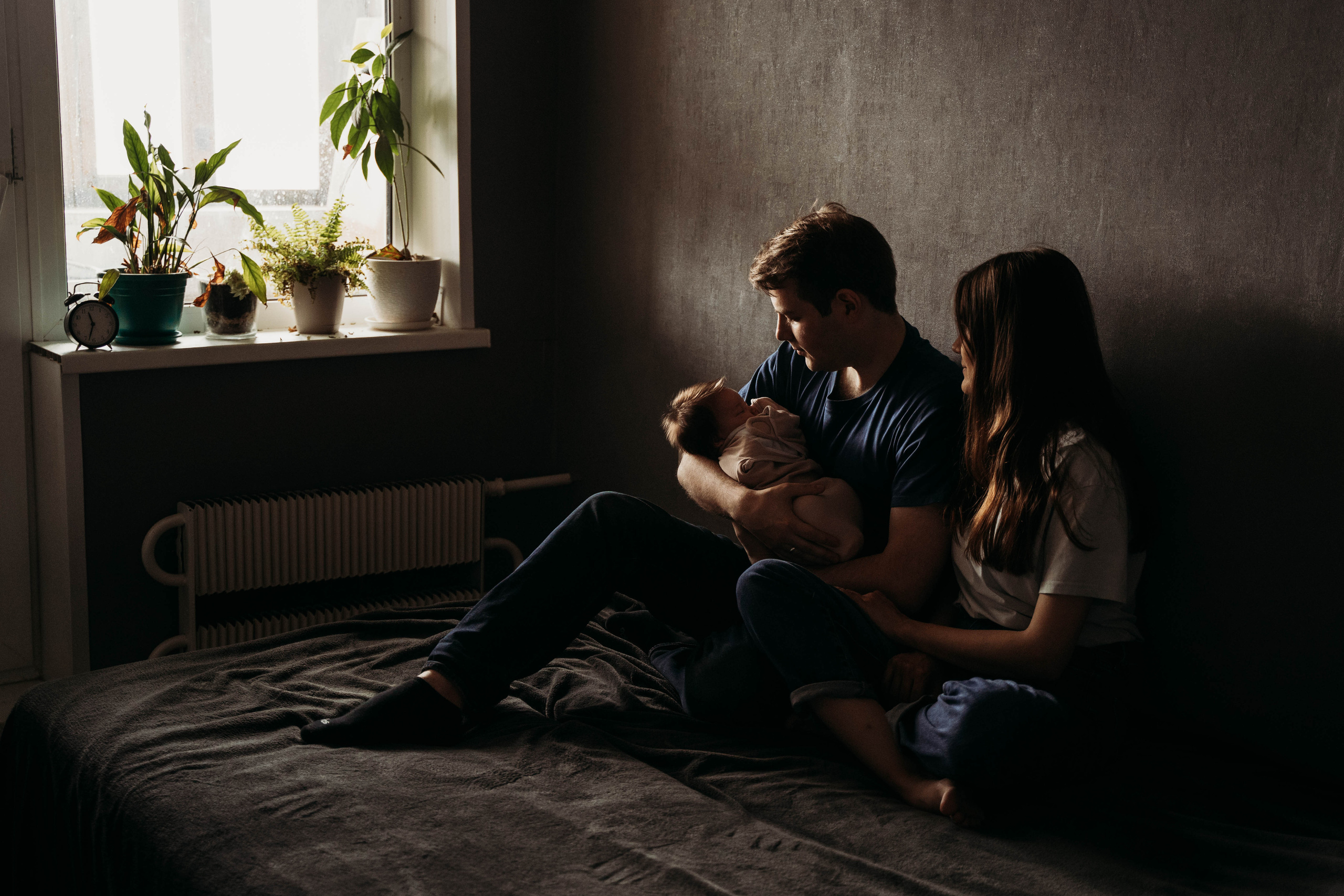 Денис Настя и маленькая Варенька. Детский и семейный фотограф в Москве Алёна Шестунова