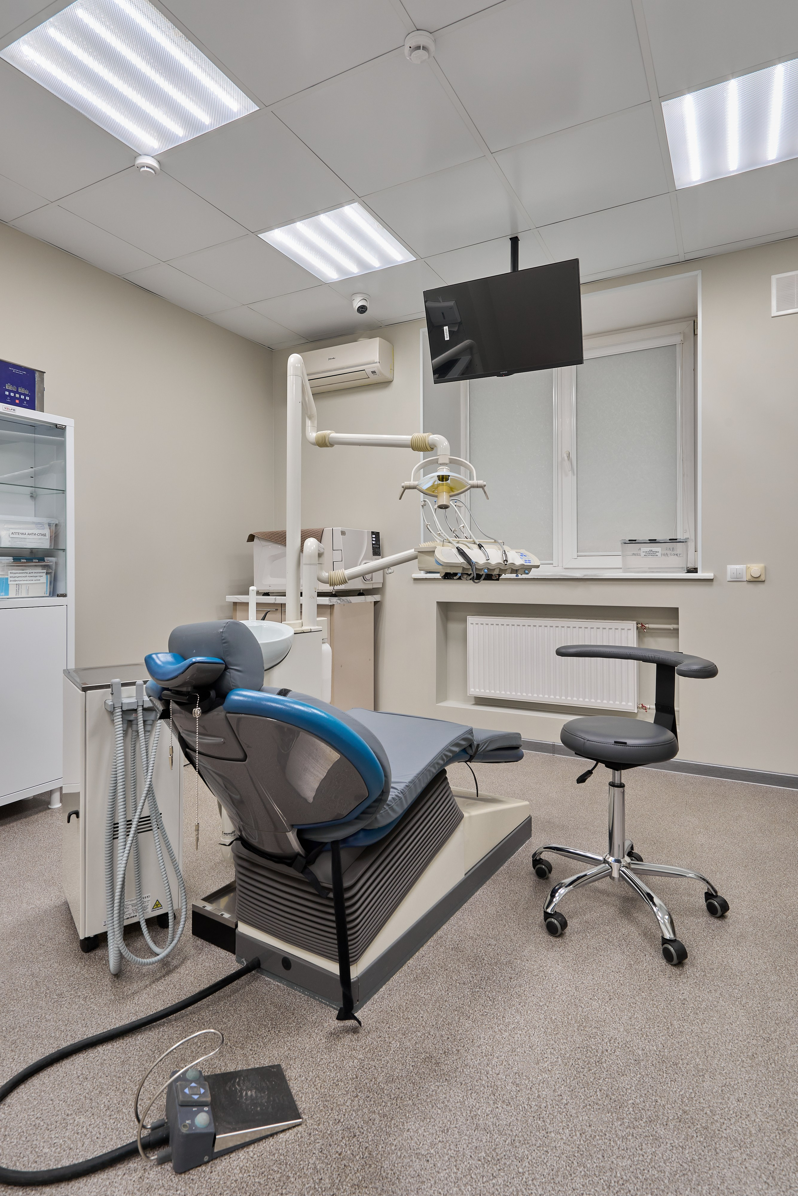 Дентал Эксперт. Абросимов Лев интерьерный и архитектурный фотограф