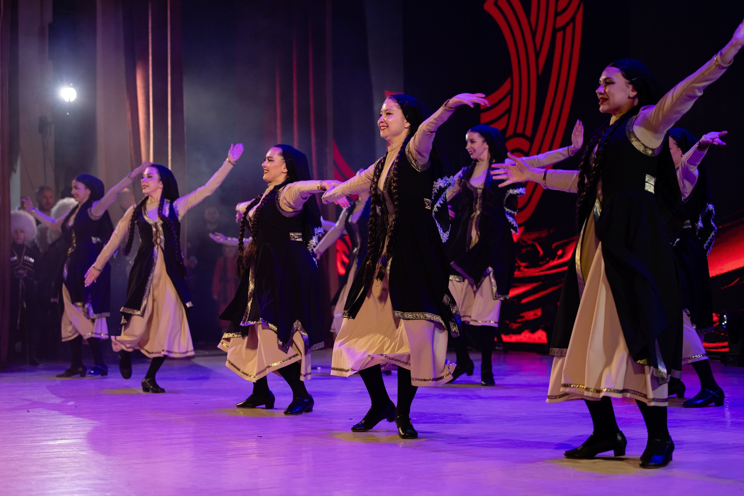 Танцы. Фотограф Николай Петрушкин | Ставрополь, Москва