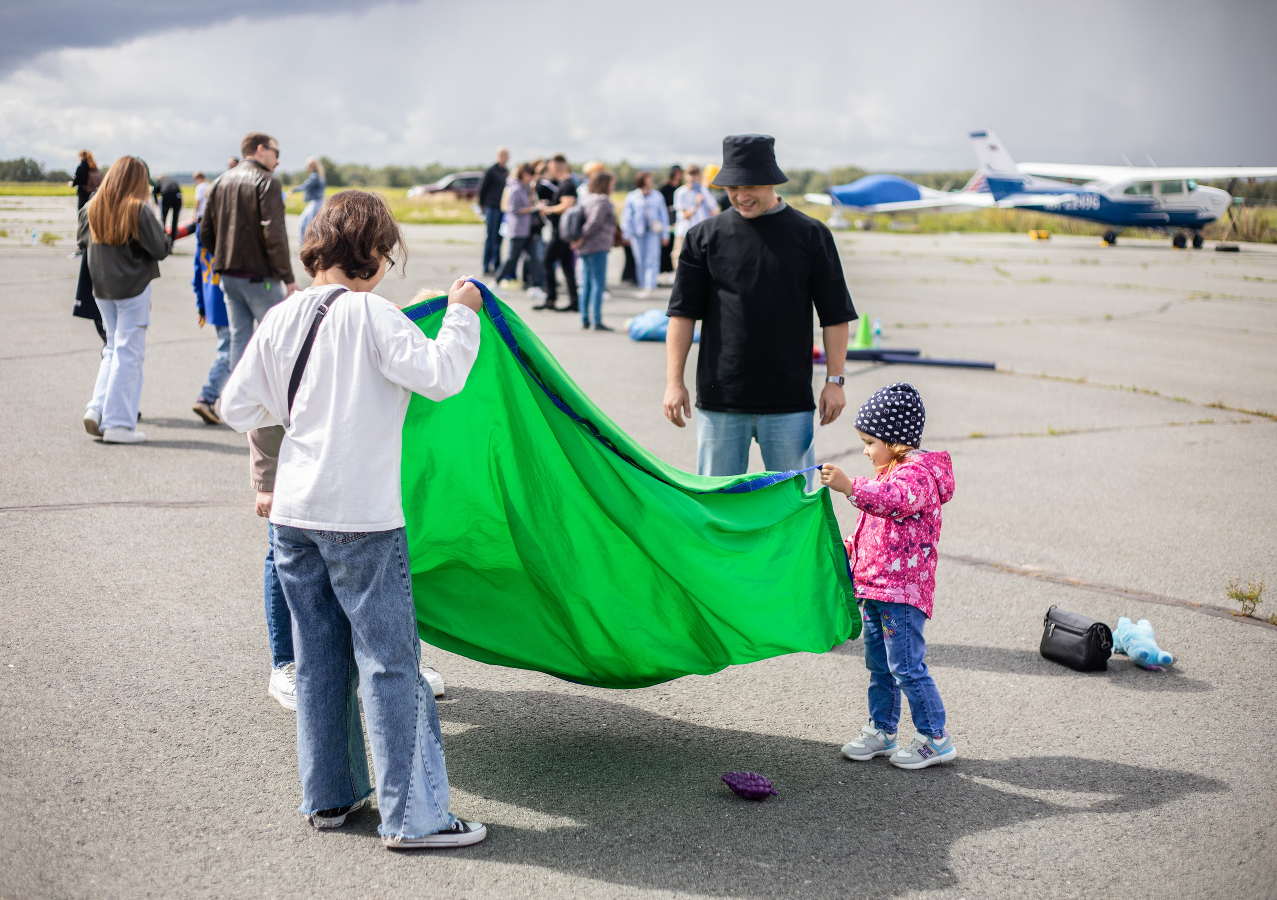 УЗСТ- Корпоративный тимбилдинг на аэродроме. Репортажный и свадебный фотограф в Челябинске Елисеев Павел