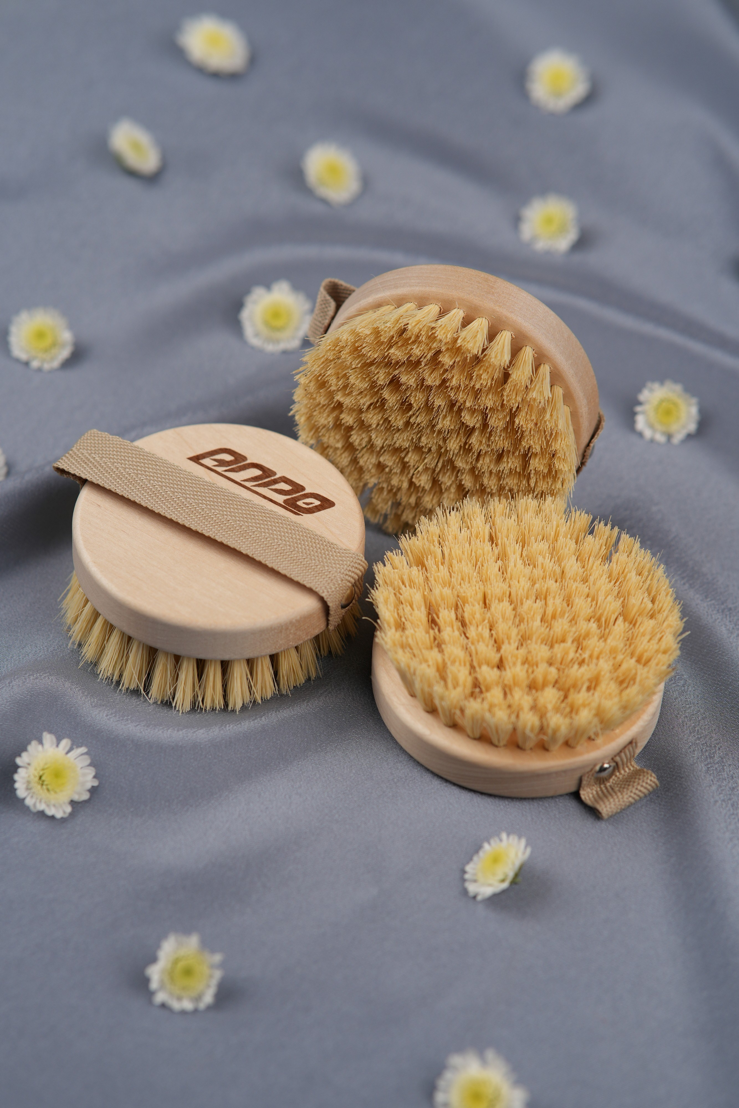 Массажные щетки. Фотограф в Воронеже Ольга Космодемьянская