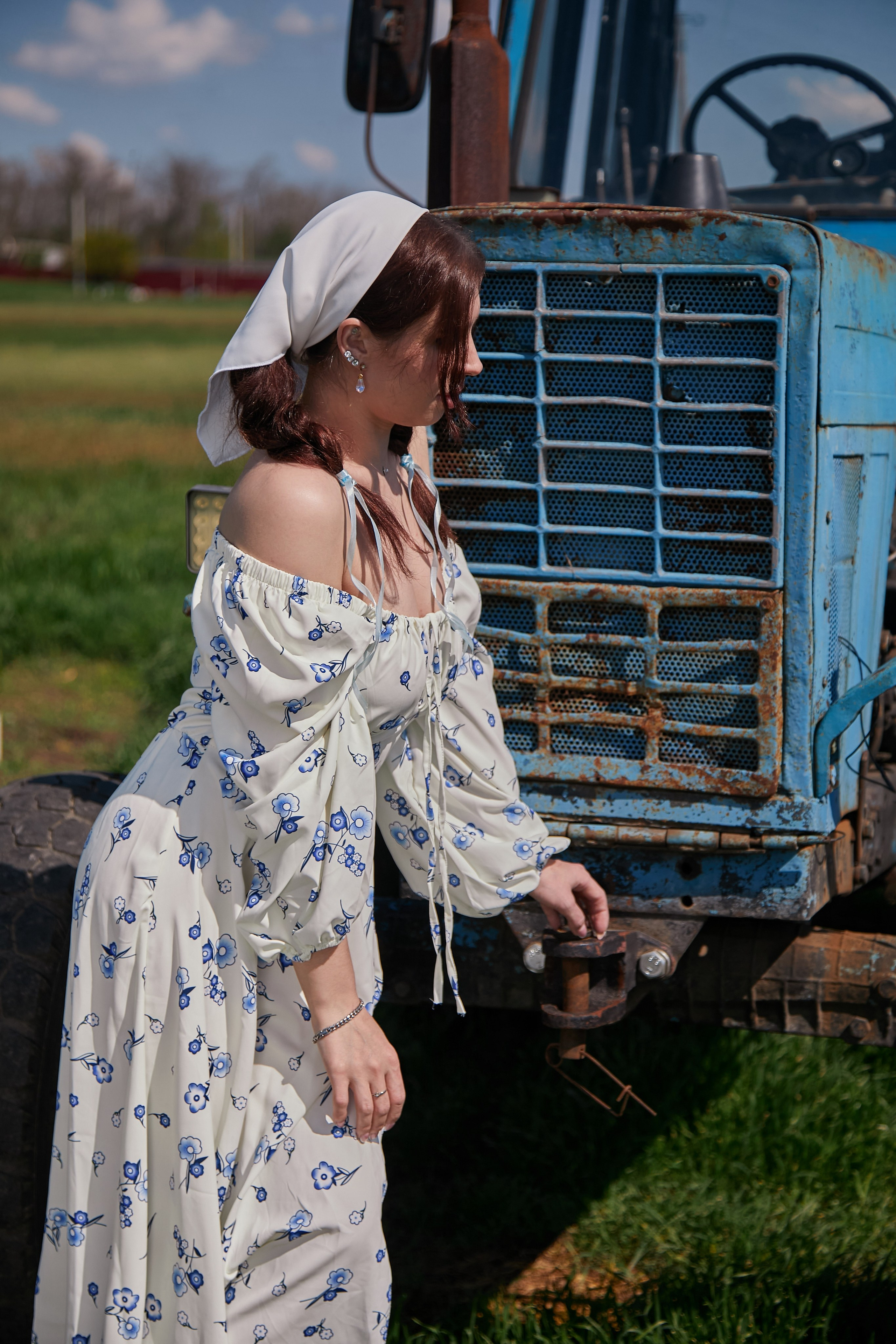 «Трактор». Свадебный и креативный фотограф в ЮФО и МСК