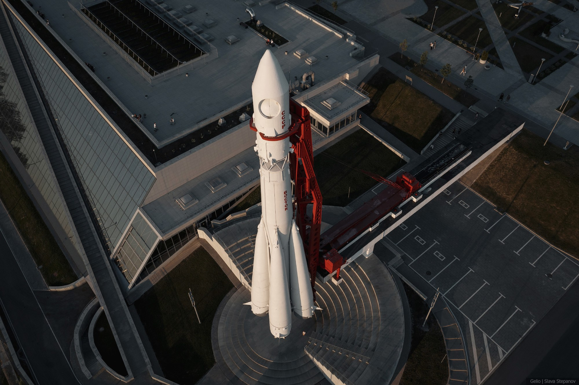 Космос. Фотограф Слава Степанов, Gelio