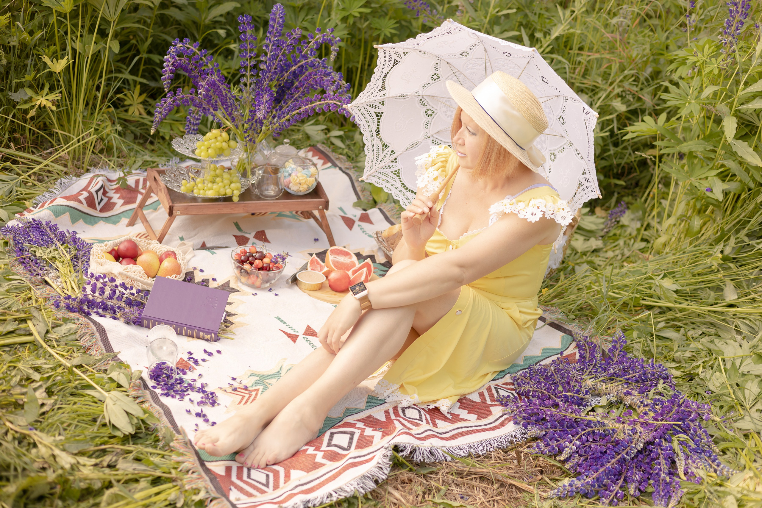 Пикник на поел с люпинами