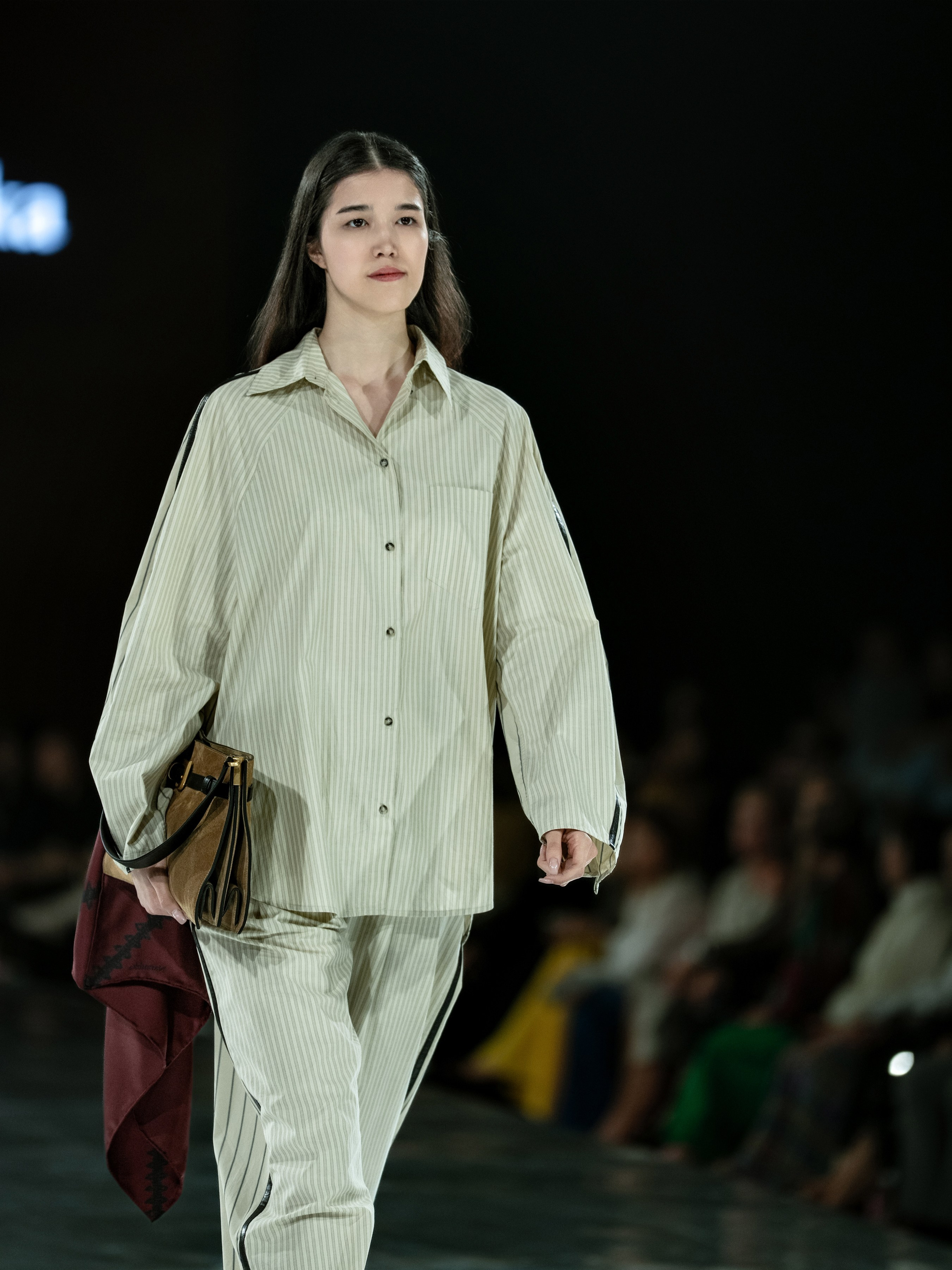 Visa Fashion Week Nanushka. Сайт Алматинского НЮ АРТ, будуар и фэшн фотографа Дениса Карпенко