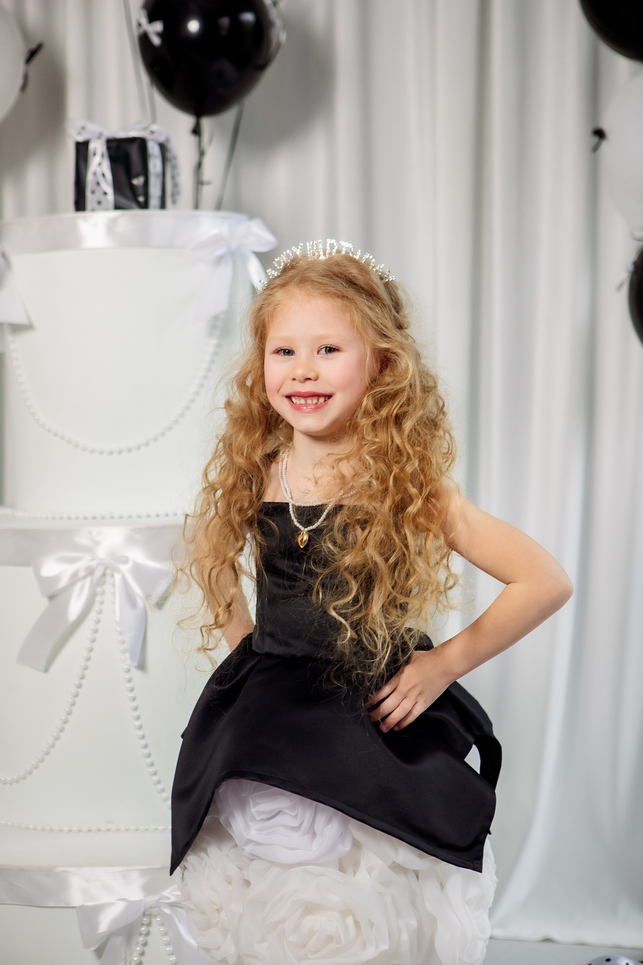 Именинница. Семейный детский фотограф. Фотосессия в Минске