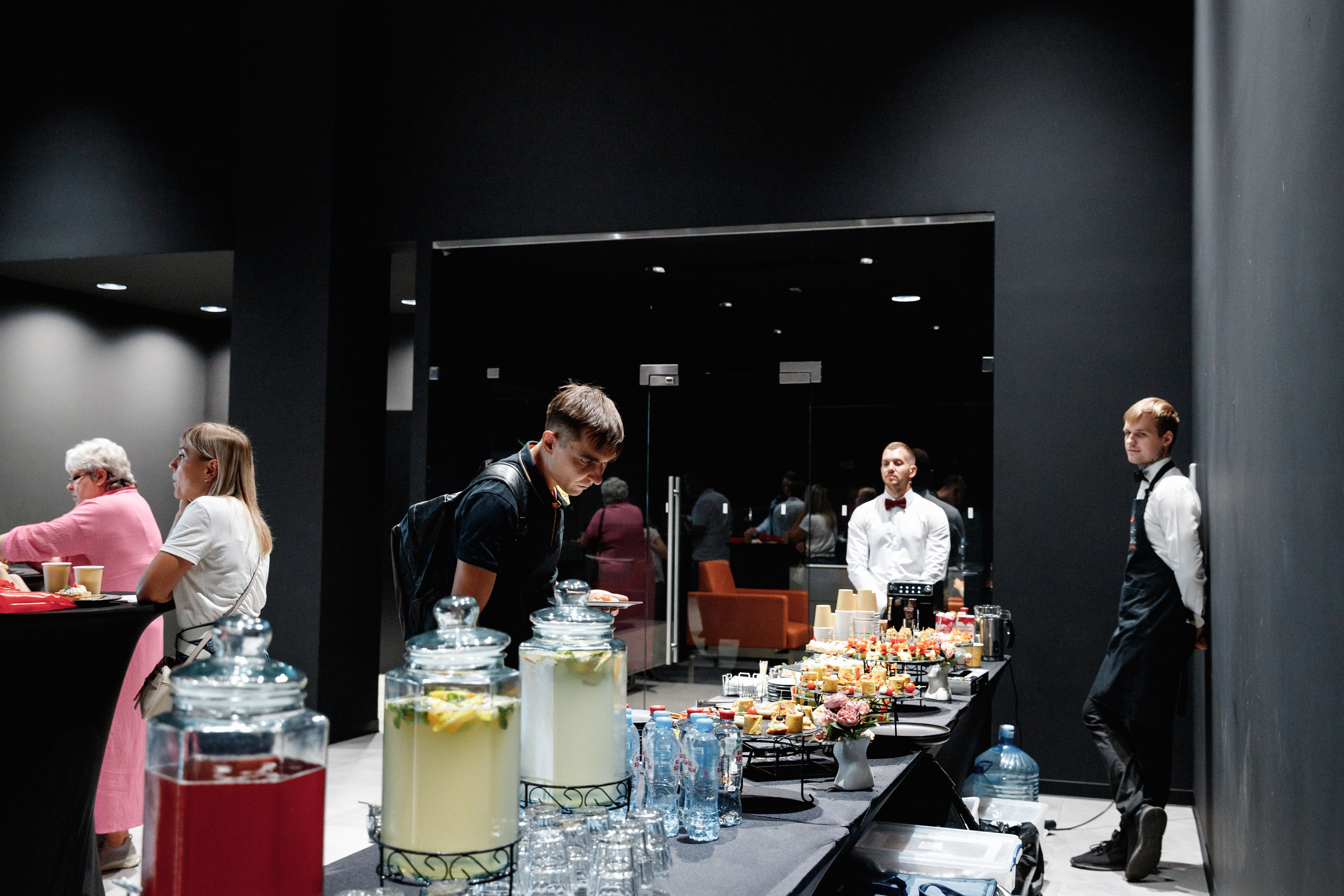 Открытие автосалона GAC. Фотограф Захваткин Роман