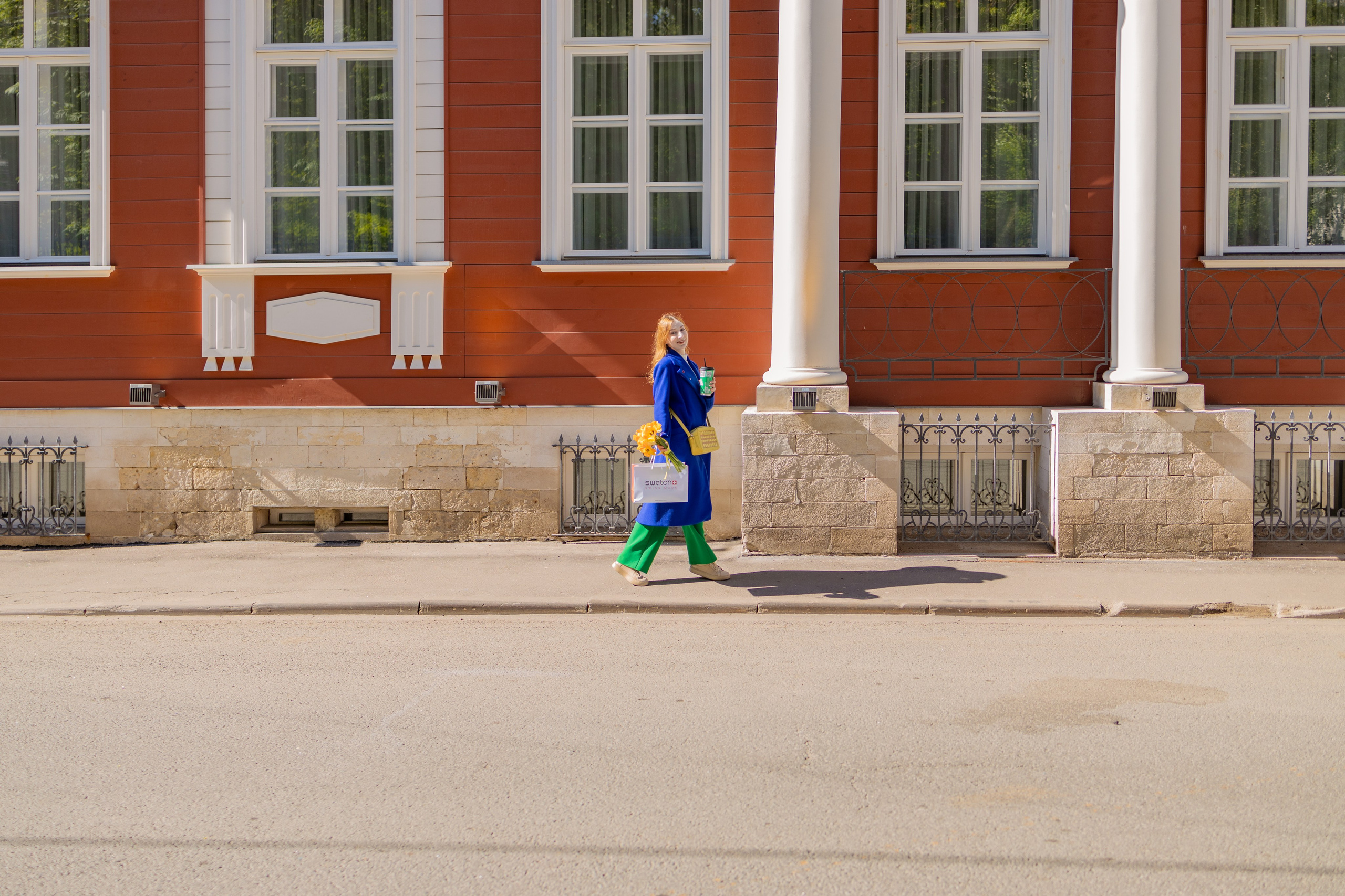 Весенняя прогулка с Еленой по Патриаршим. Репортажный, семейный и студийный фотограф в Москве Демин Алексей