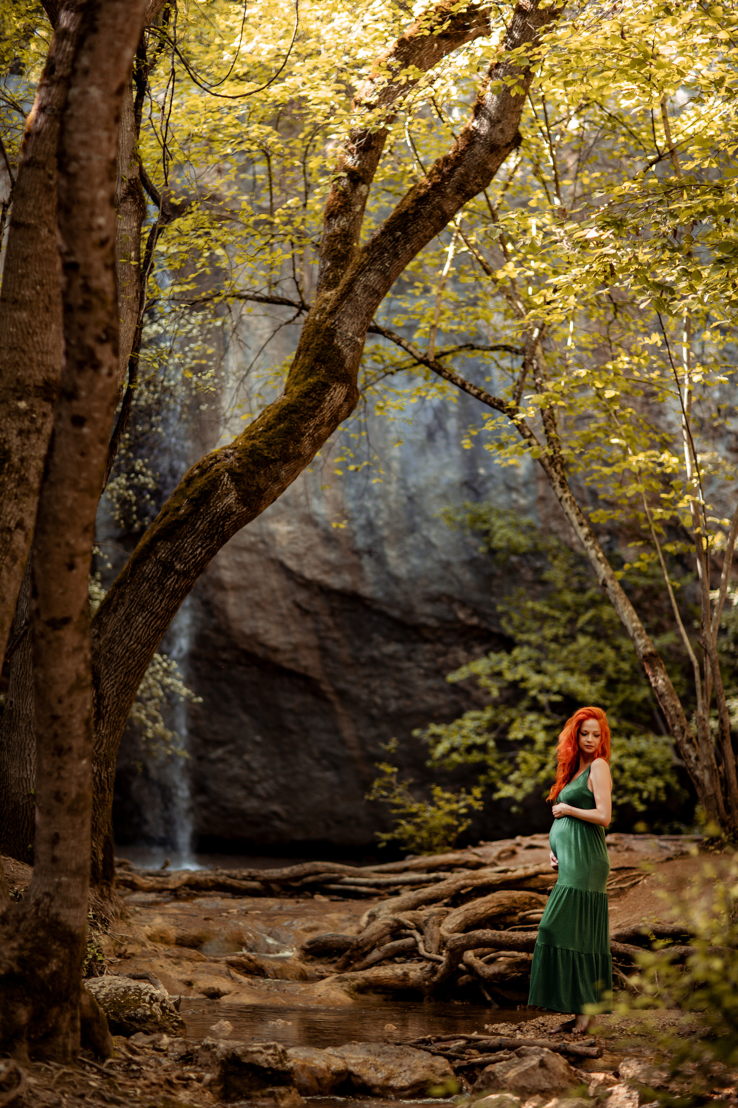 Водопад, Крым. Свадебный и семейный фотограф. Фототуры по всему миру