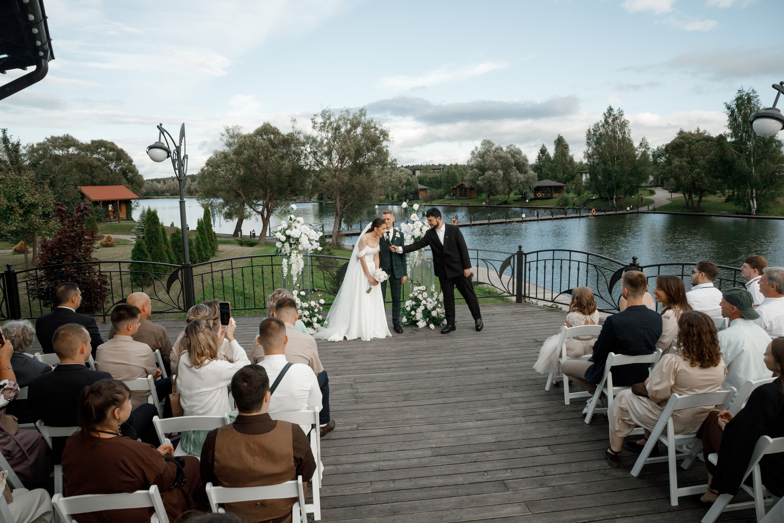 Регистрация в отеле Fish Point, ЗАГС Бутово, прогулка в Остафьево. Свадебный и репортажный фотограф (Москва, Королев и другие)