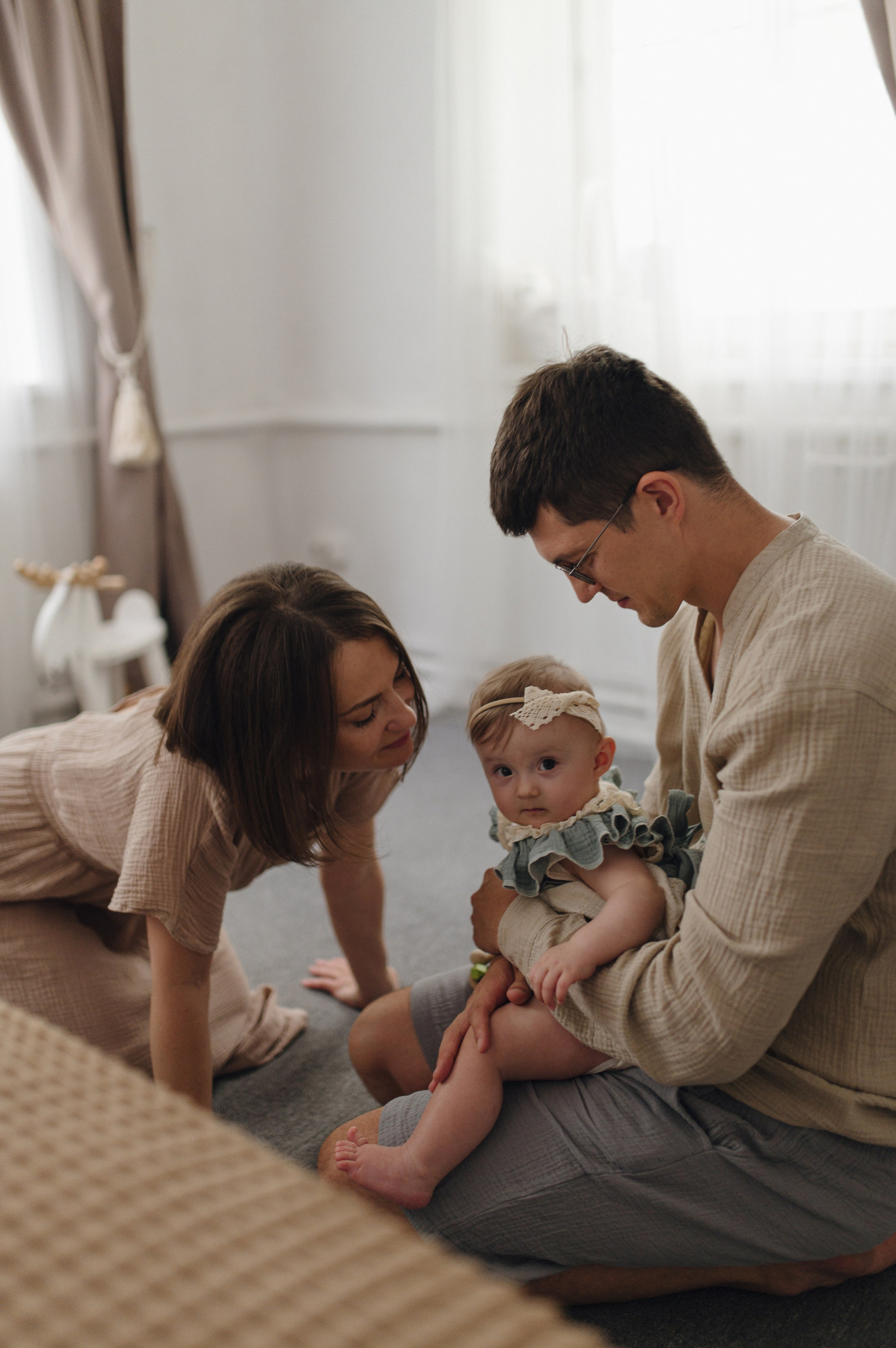 Ульяна, Яша и Лия. Домашняя история. Свадебный фотограф Москва и Санкт-Петербург. Анастасия Чудина