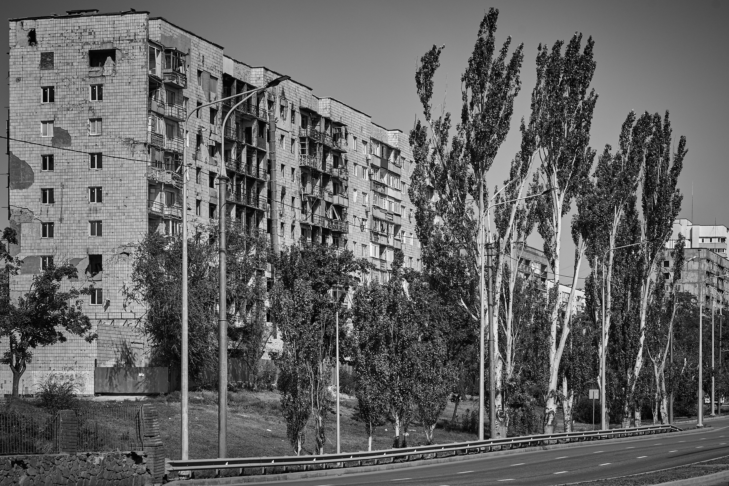 Лицо войны. EMELYAN|Военный фотограф Артур Емельянов