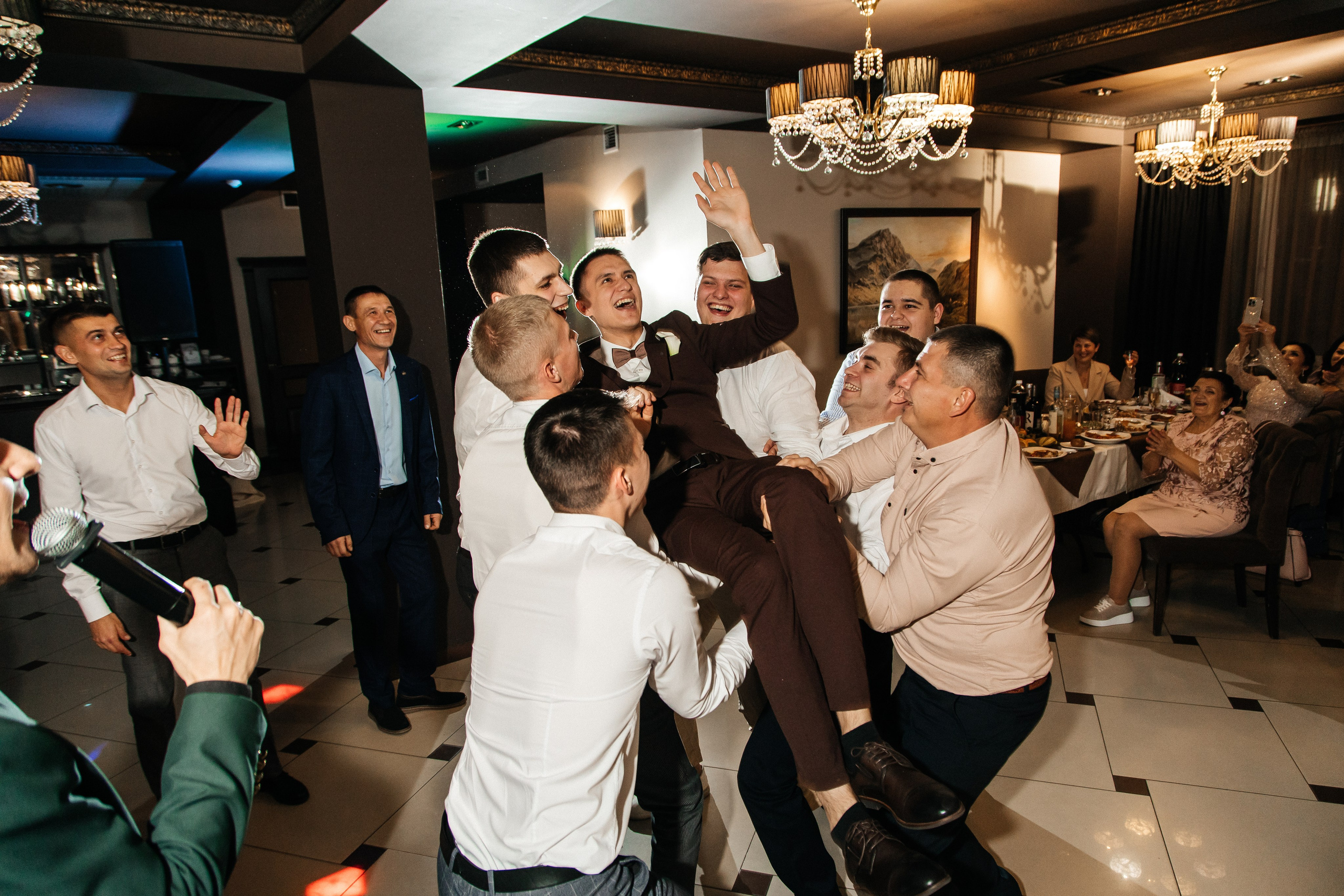 Любовный фестиваль. Артём Бачурин — свадебный фотограф Воронеж