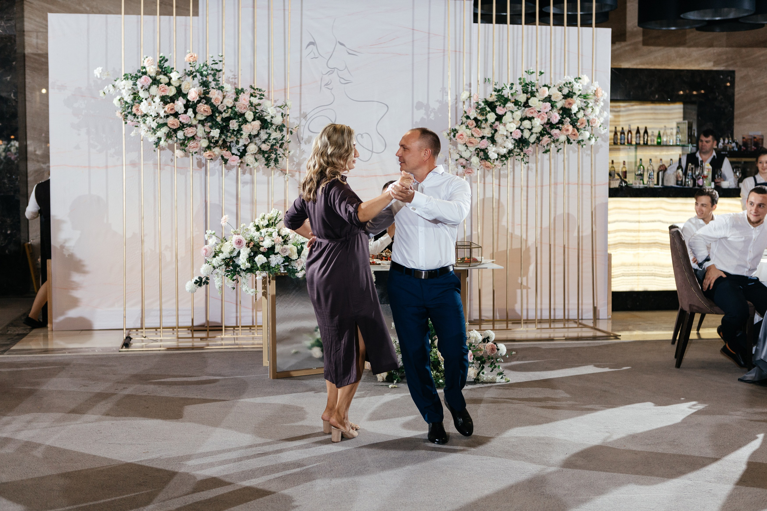 Свадебный фотограф Уфа — Руслан ГабдлисламовЖивые эмоции, красивые кадры, воспоминания на всю жизнь.Работаю по всей Республике Башкортоста. Свадебный фотограф Уфа Руслан Габдлисламов