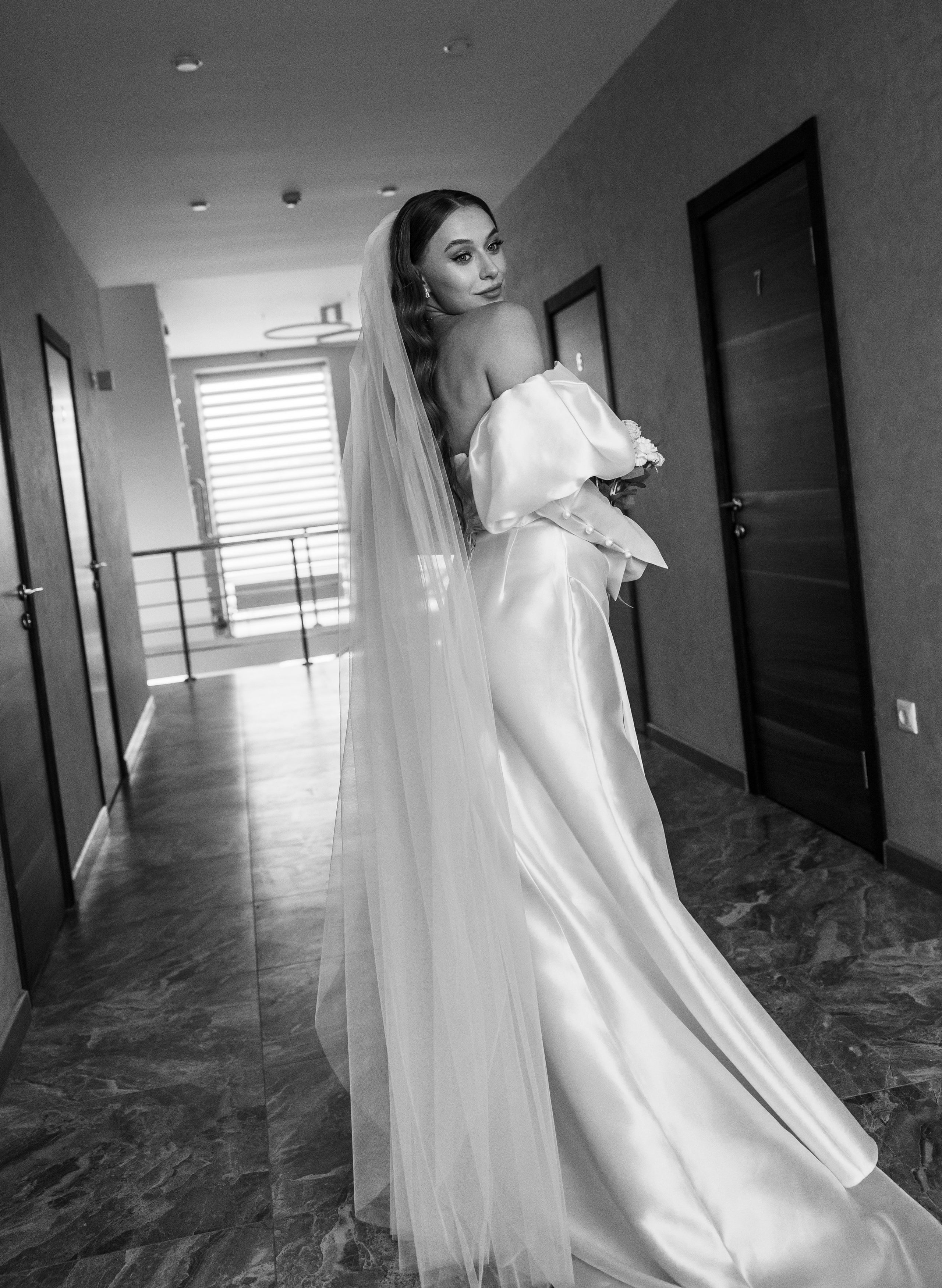 Михаил и Анастасия. Фотограф Петров Александр Свадьбы, Съемка в студии, Выпускные альбомы г. Балашов