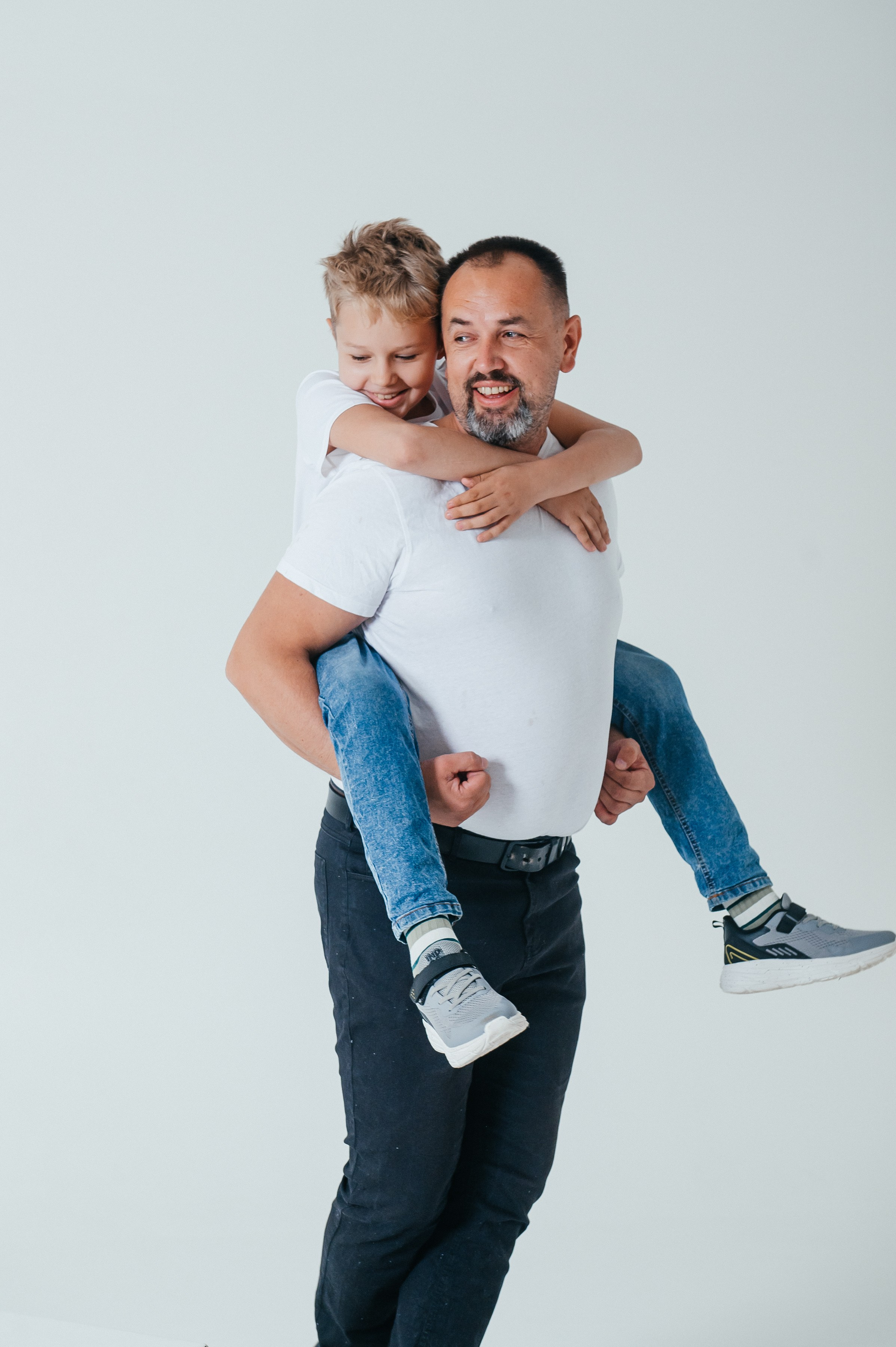 Фотосессия отец и сын Камчатка. Свадебный и семейный фотограф Камчатка. Фотограф Камчатка