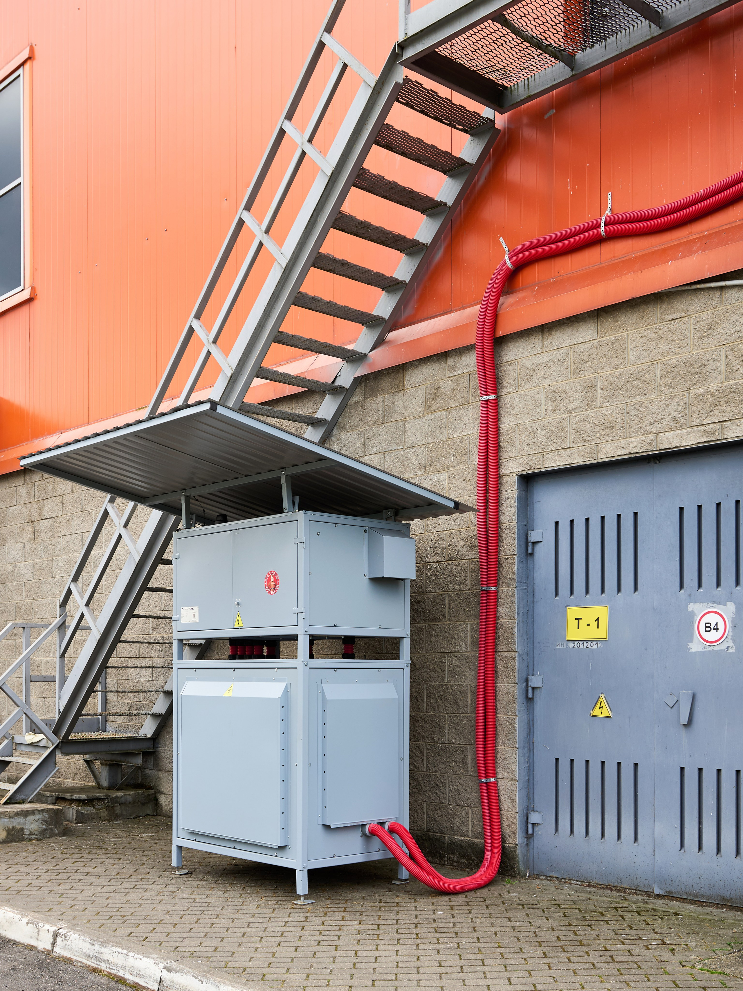 Энергомеханизм. Автомобильный и интерьерный фотограф в Минске Александр Тагаев