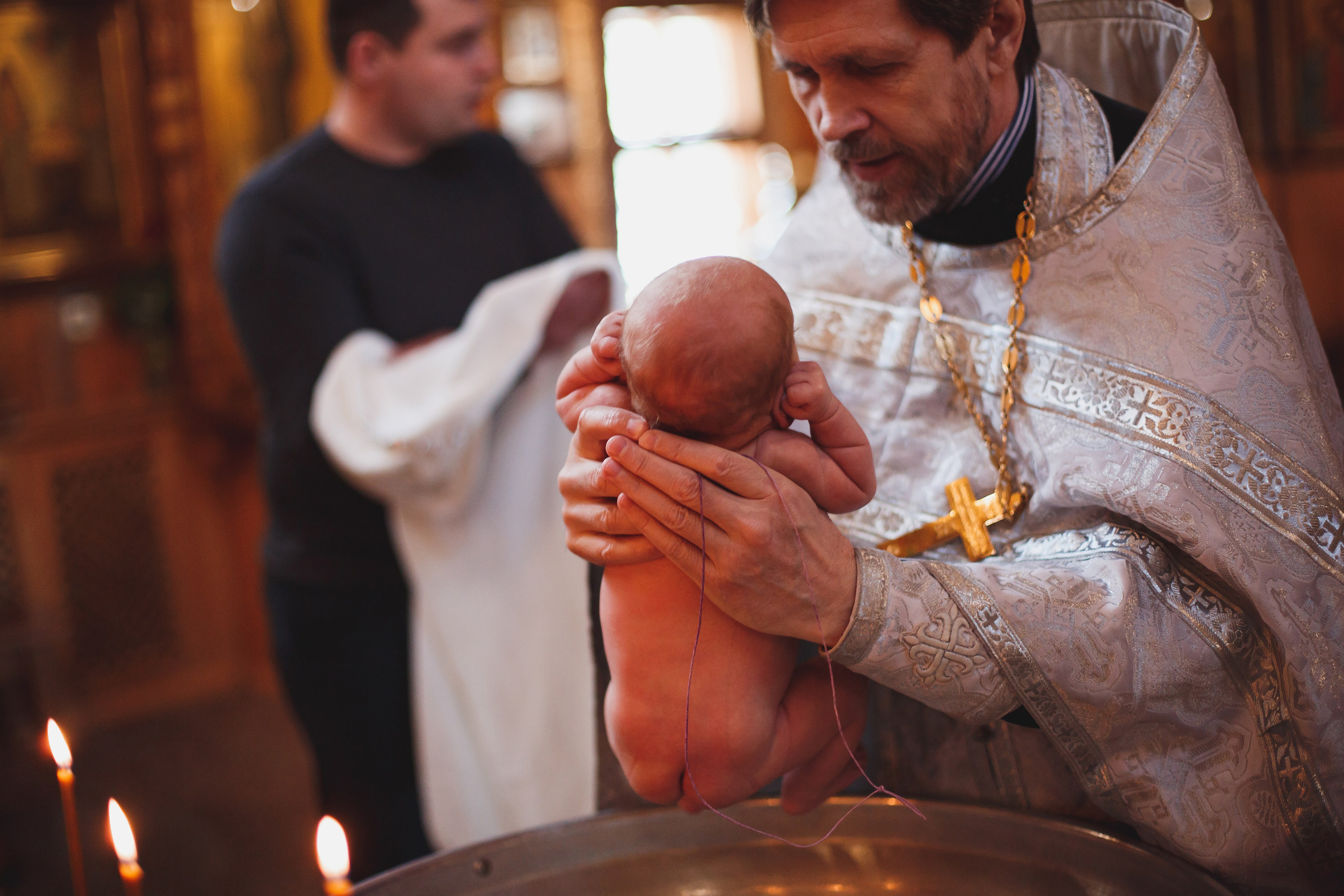 Фотосъёмка таинства крещения в Белгороде. Свадебный и контент фотограф в Белгороде Ярослав Гаврилейченко