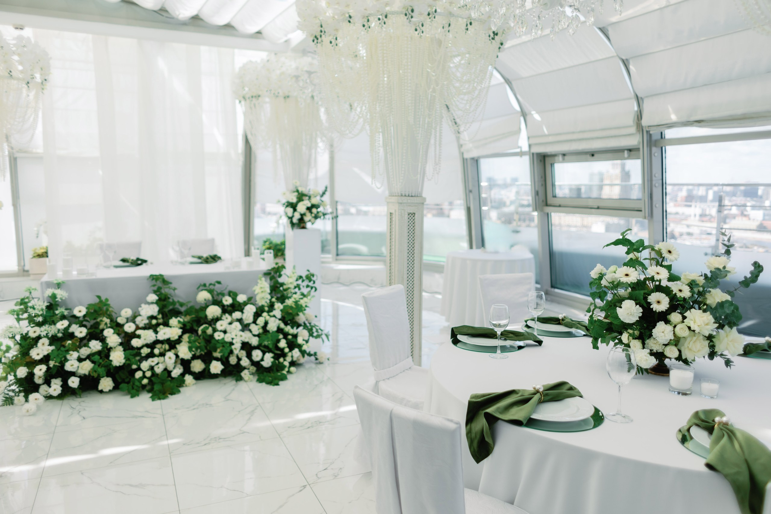 Отель «Золотое кольцо». Kirillova Studio — мастерская декора и событий Юли Кирилловой