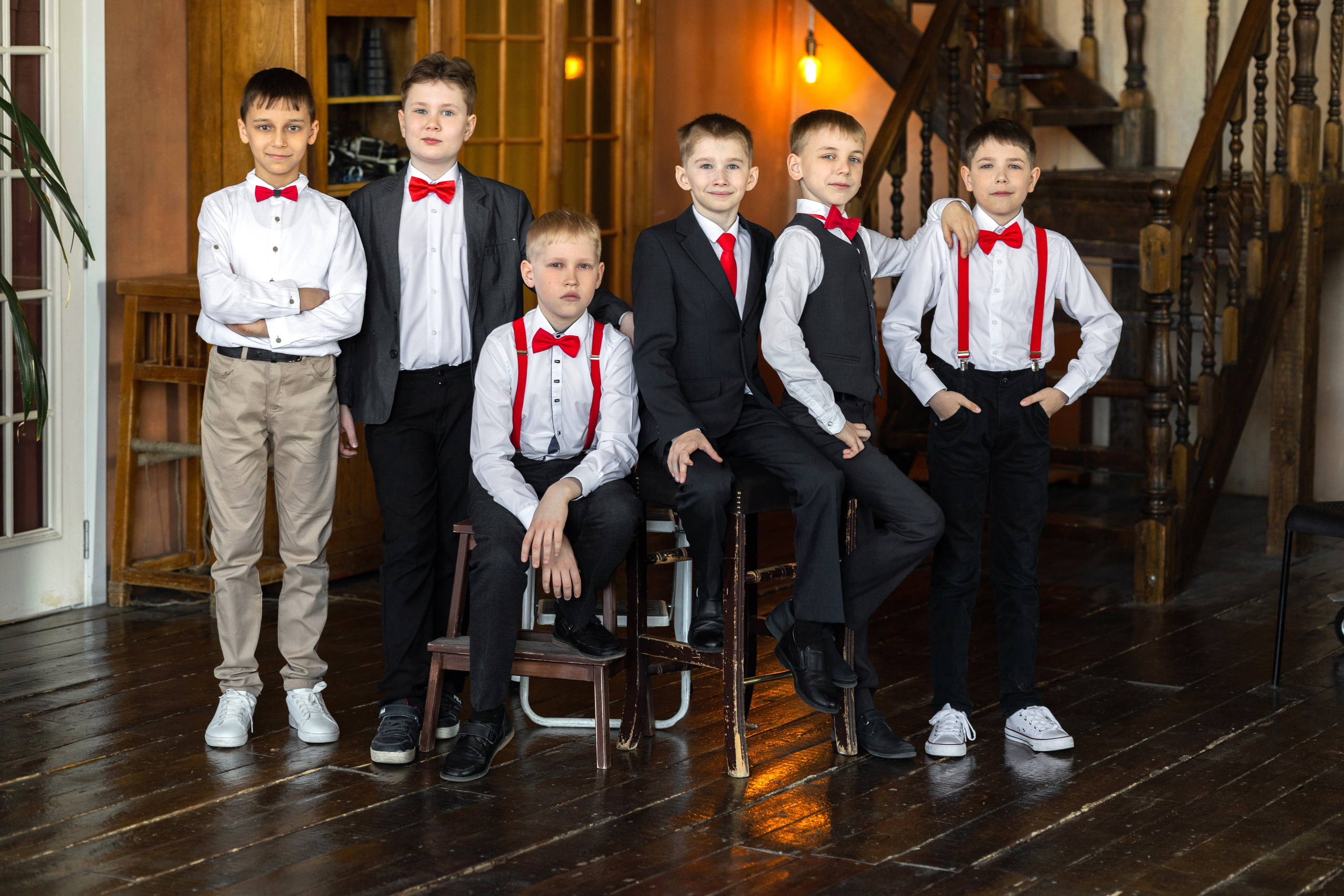 Выпускные альбомы 4класс. Выпускные альбомы Саратов Энгельс фотограф Титова Ирина