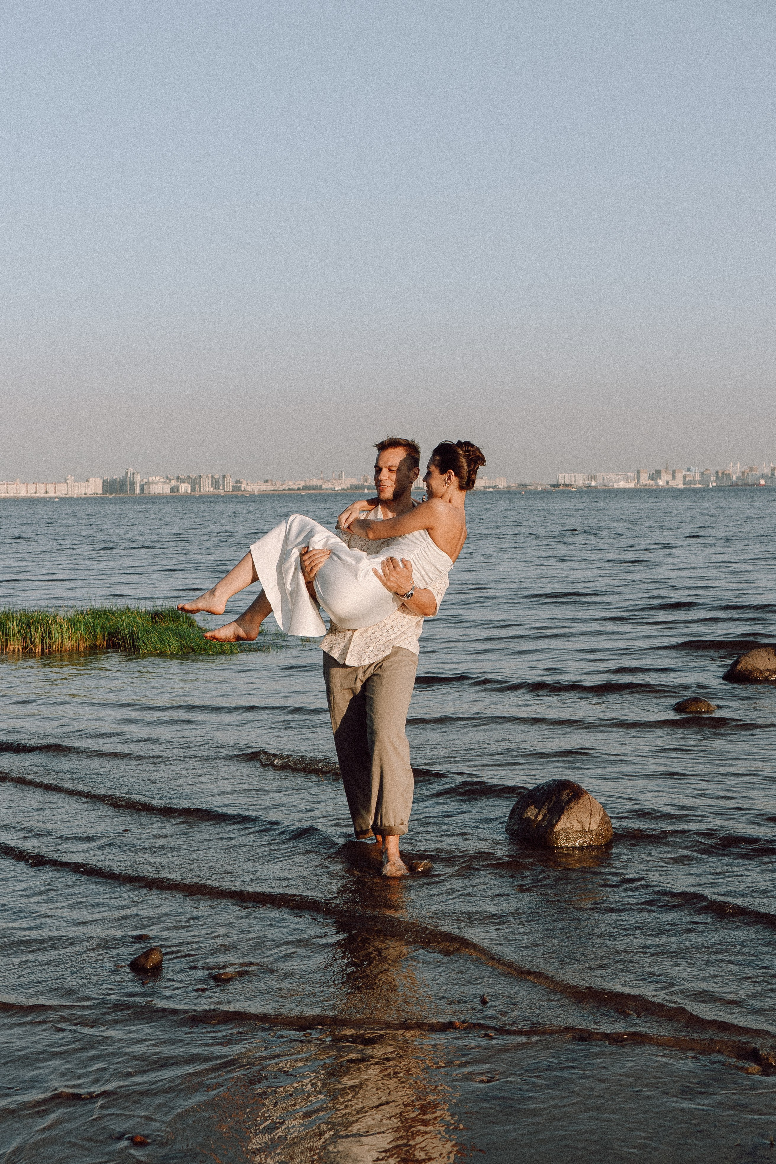 СВАДЕБНАЯ ФОТОСЕССИЯ ВЫЕЗДНОЙ ЦЕРЕМОНИИ (ФИНСКИЙ ЗАЛИВ). Профессиональный фотограф, Санкт-Петербург — Виктория Богомолова