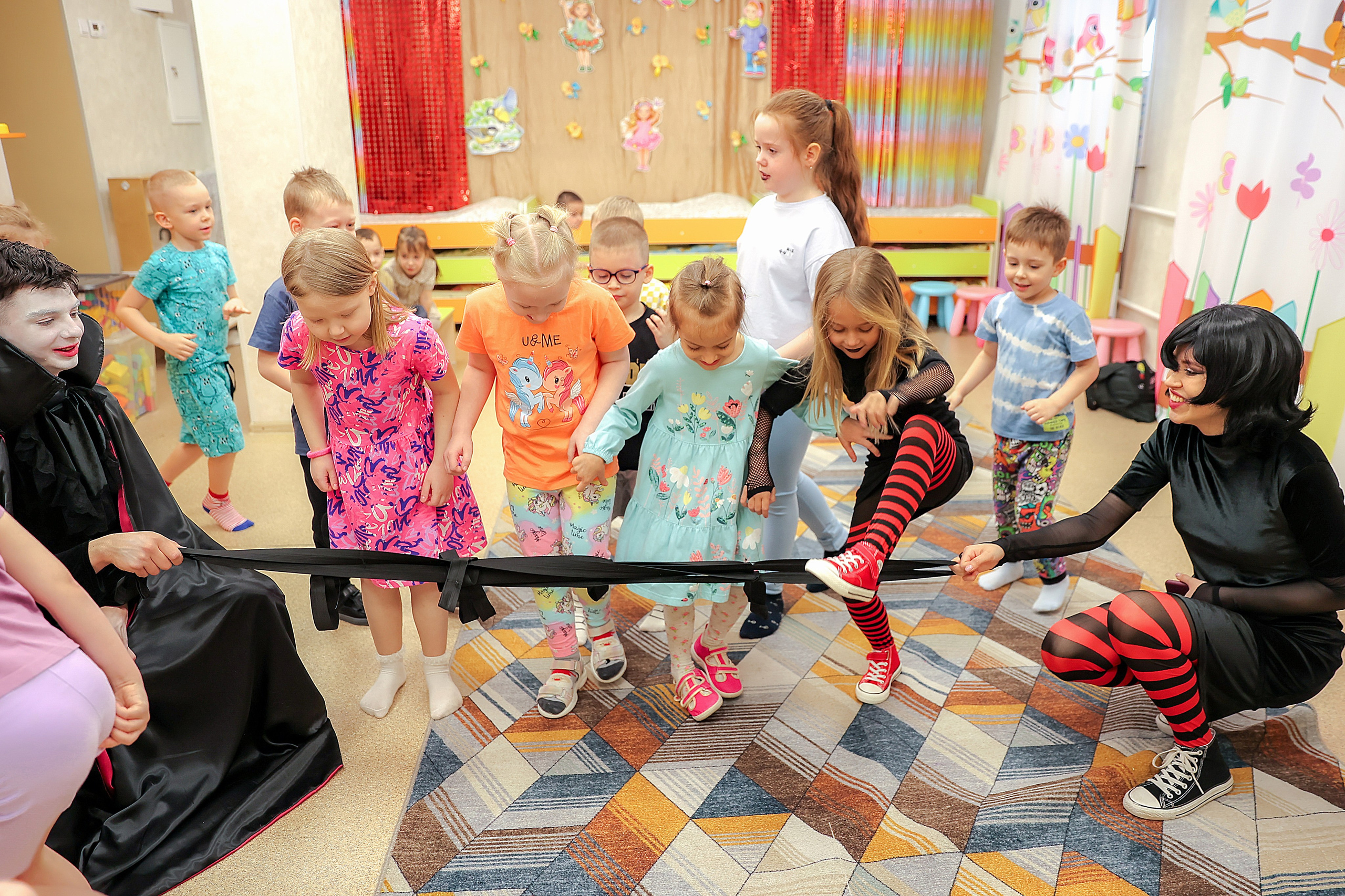 ДЦ «Пчелка» Еве 6 лет!. Фотограф Алина Ионычева в Новосибирске