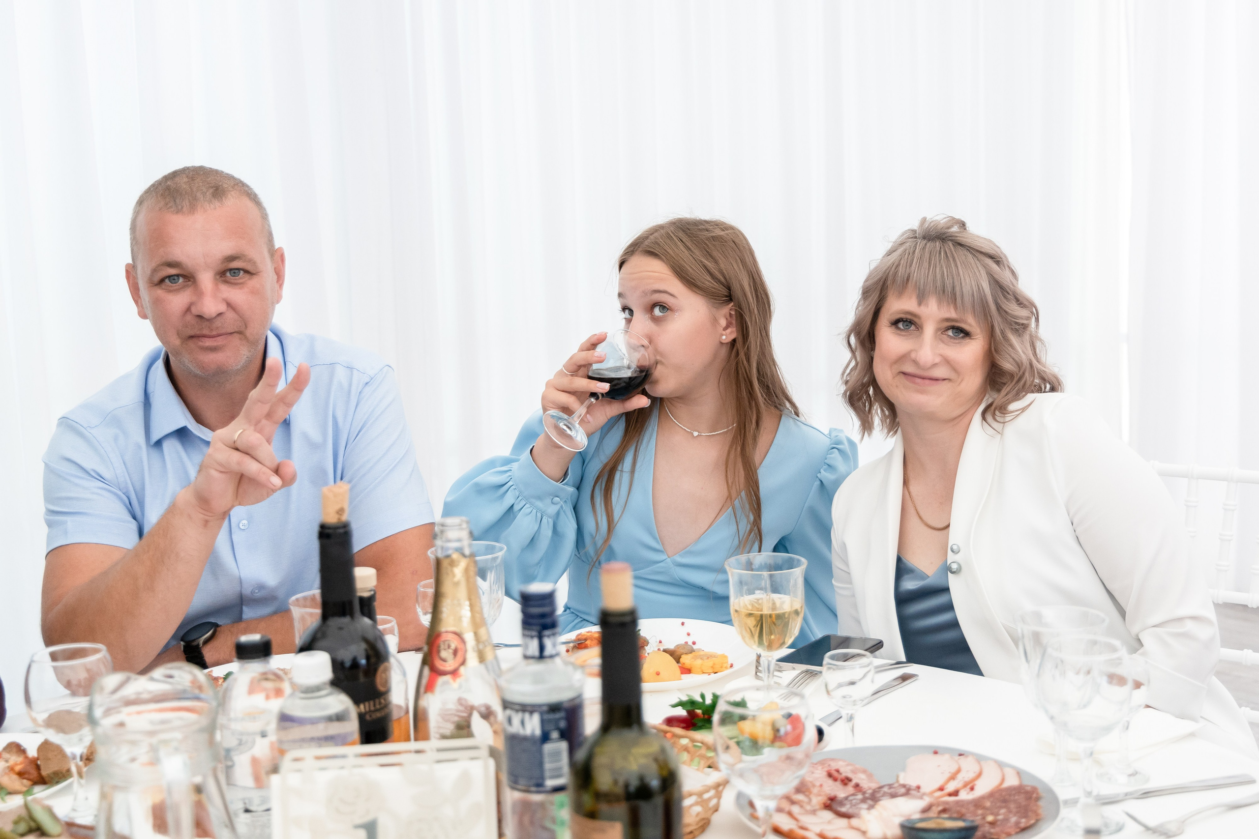 Ксения и Антон (полный день). Фотограф в Барнауле Юлия Садвокасова